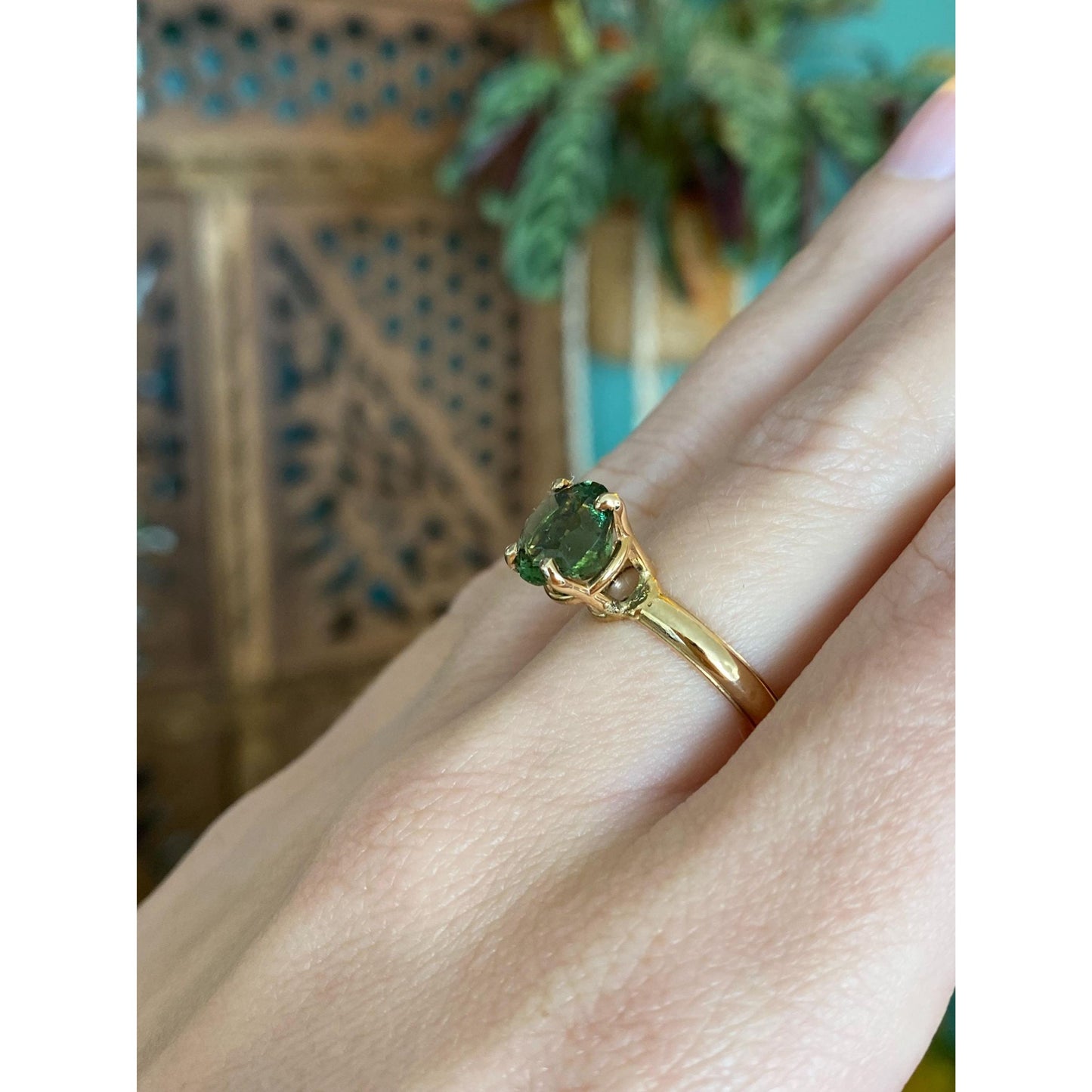 Solid 14k Yellow Gold Green Cubic Zirconia Ring - Size 6