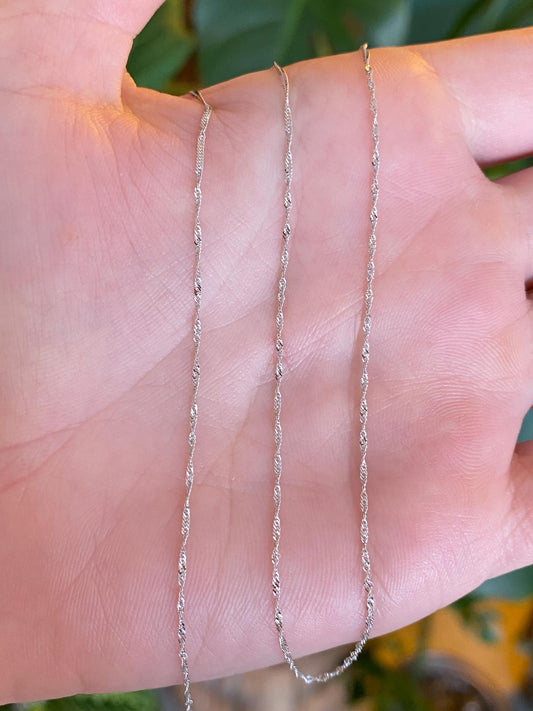 Vintage Solid 10k White Gold Dainty Twist Chain Necklace - 18 inches