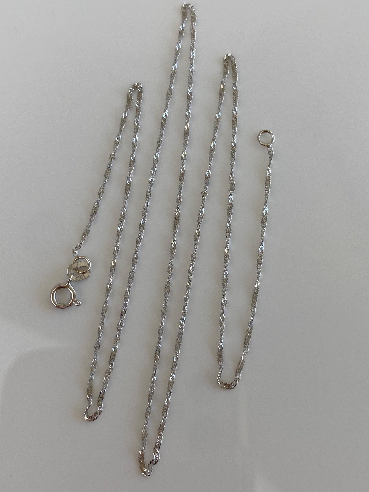 Vintage Solid 10k White Gold Dainty Twist Chain Necklace - 18 inches