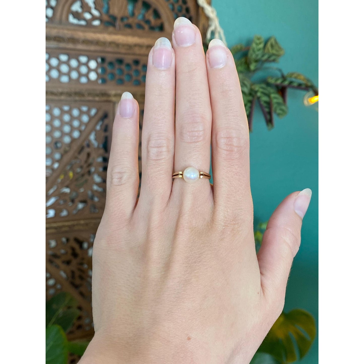 Vintage Solid 14k Yellow Gold Pearl Ring - Size 5.75