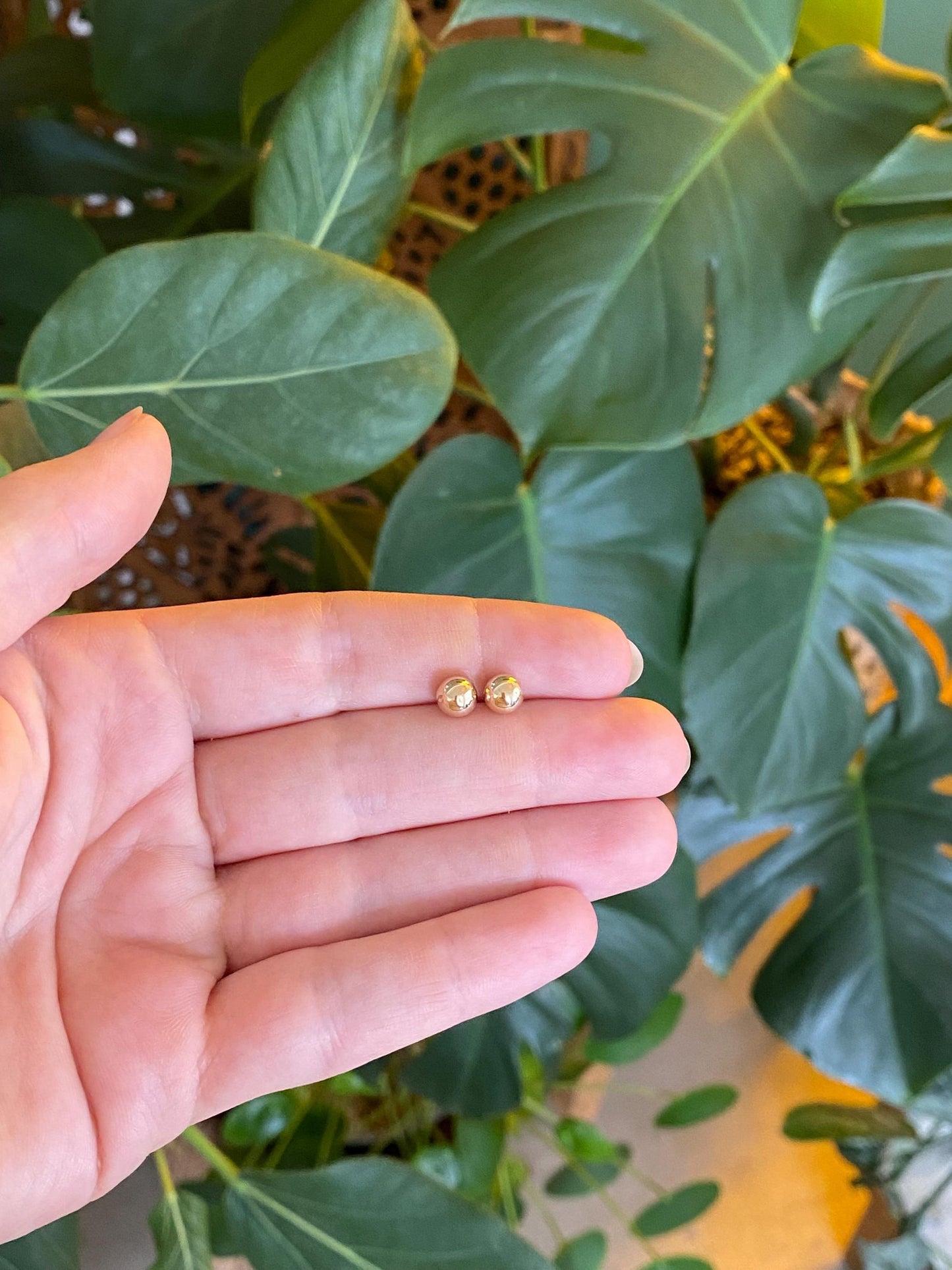 Vintage 14k Yellow Gold Ball Stud Earrings