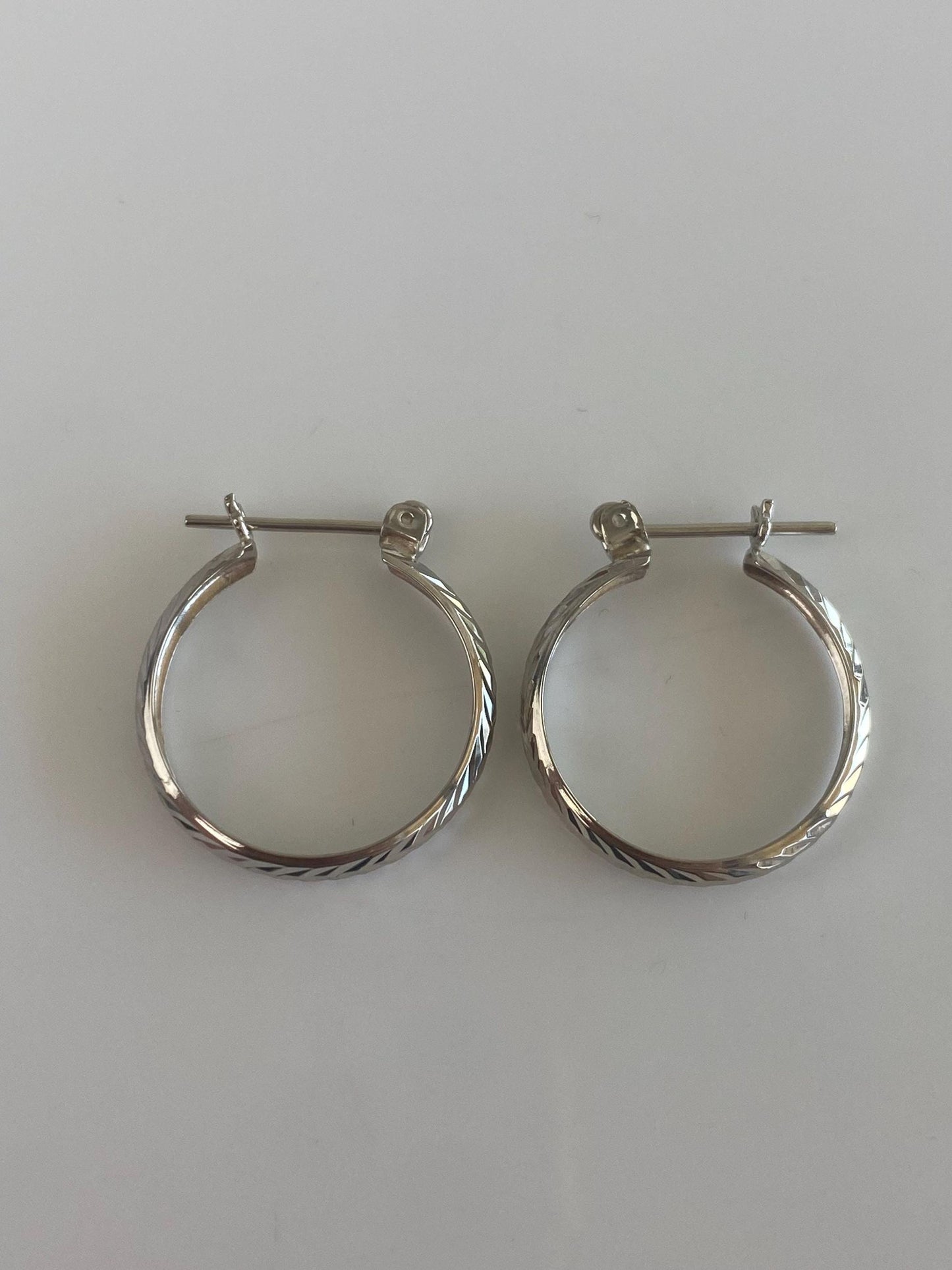 Vintage Solid 14k White Gold Diamond Cut Hoop Earrings