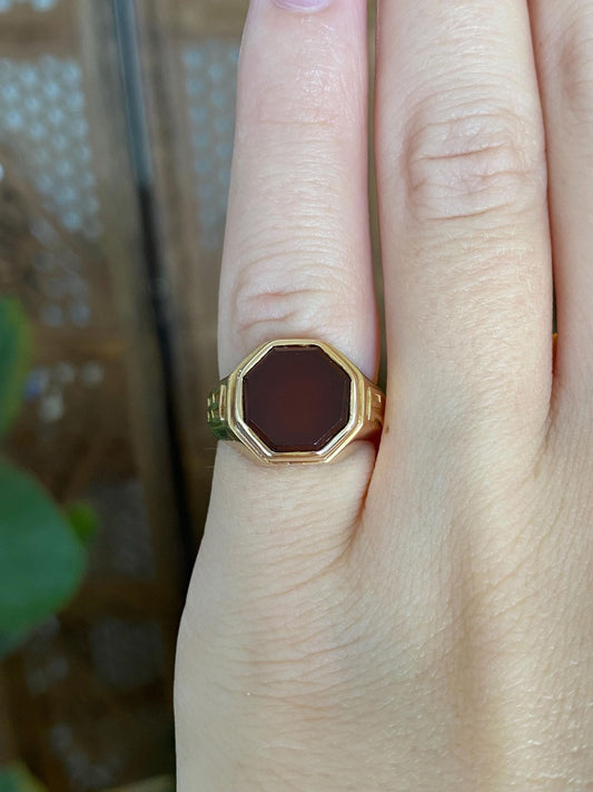 Vintage Solid 14k Yellow Gold Carnelian Signet Ring - Size 3.25