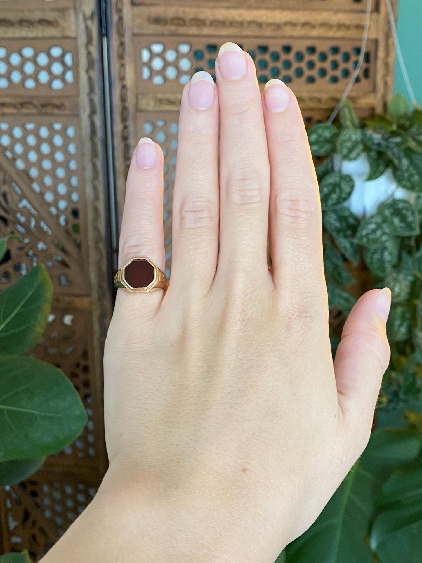 Vintage Solid 14k Yellow Gold Carnelian Signet Ring - Size 3.25