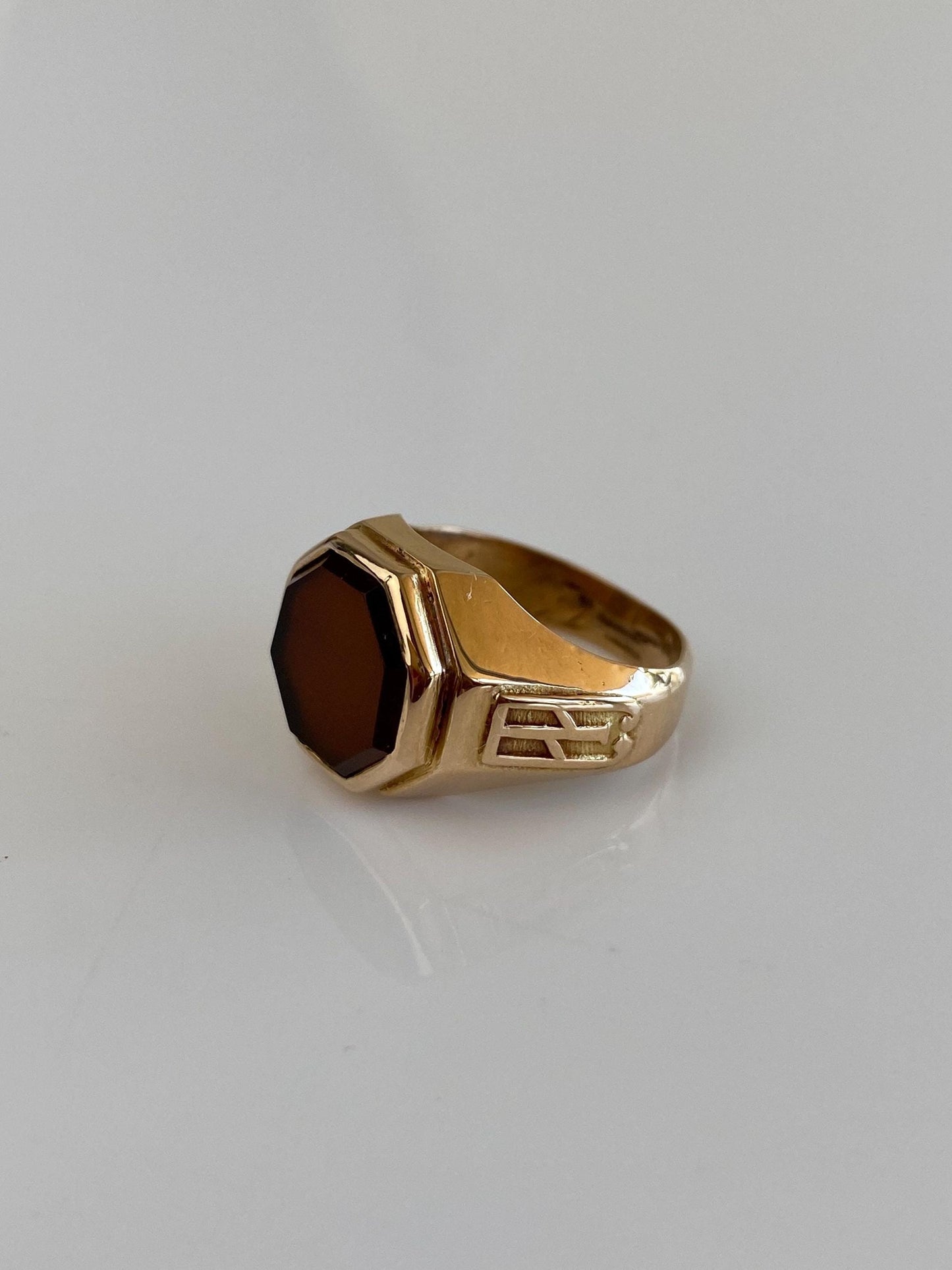 Vintage Solid 14k Yellow Gold Carnelian Signet Ring - Size 3.25