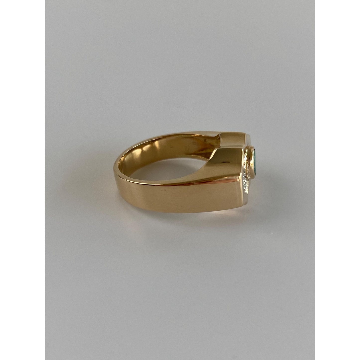 Vintage Solid 14k White & Yellow Gold Diamond Emerald Signet Ring - Size 7