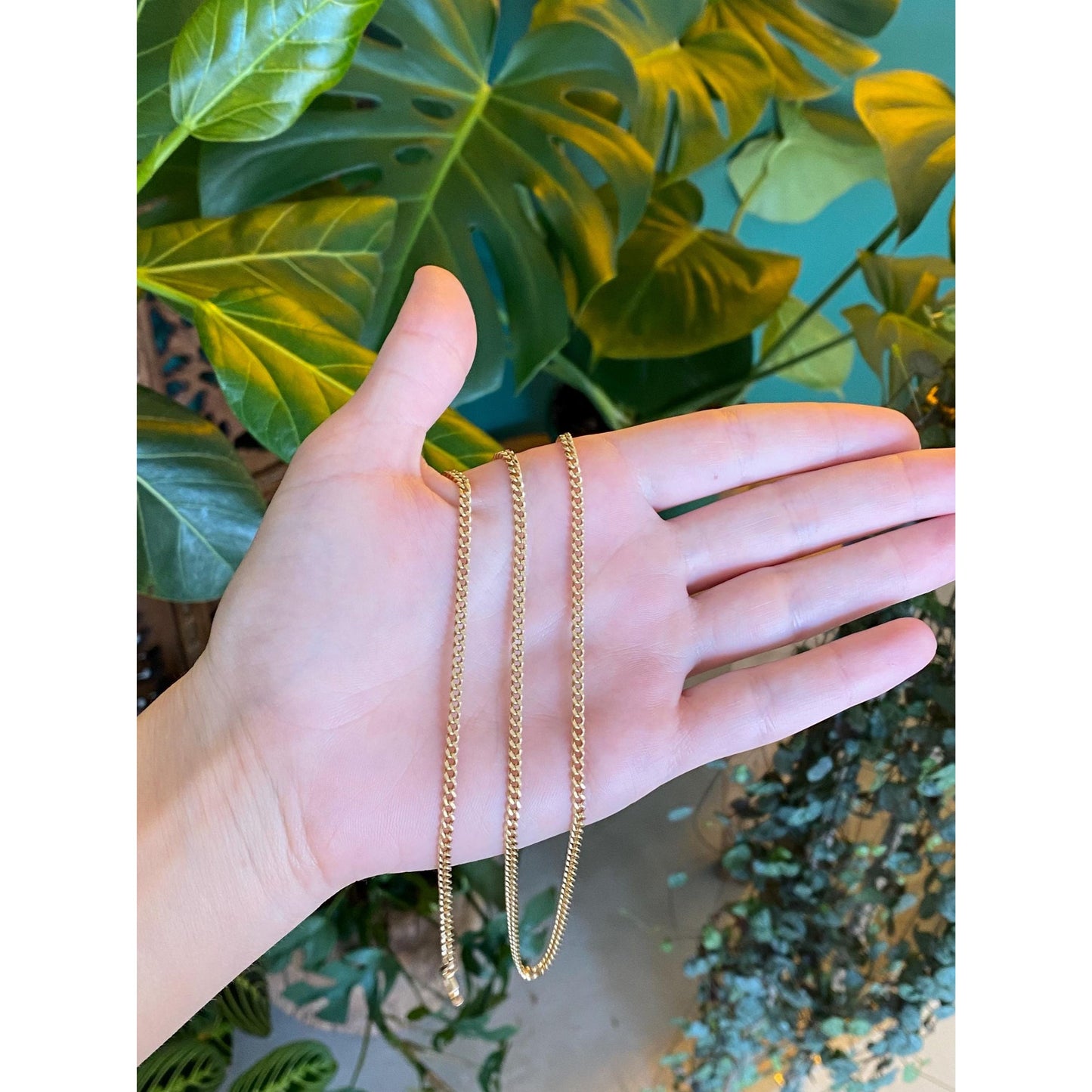 Vintage Solid 18k Yellow Gold Long Curb Chain Necklace - 31.25 inches