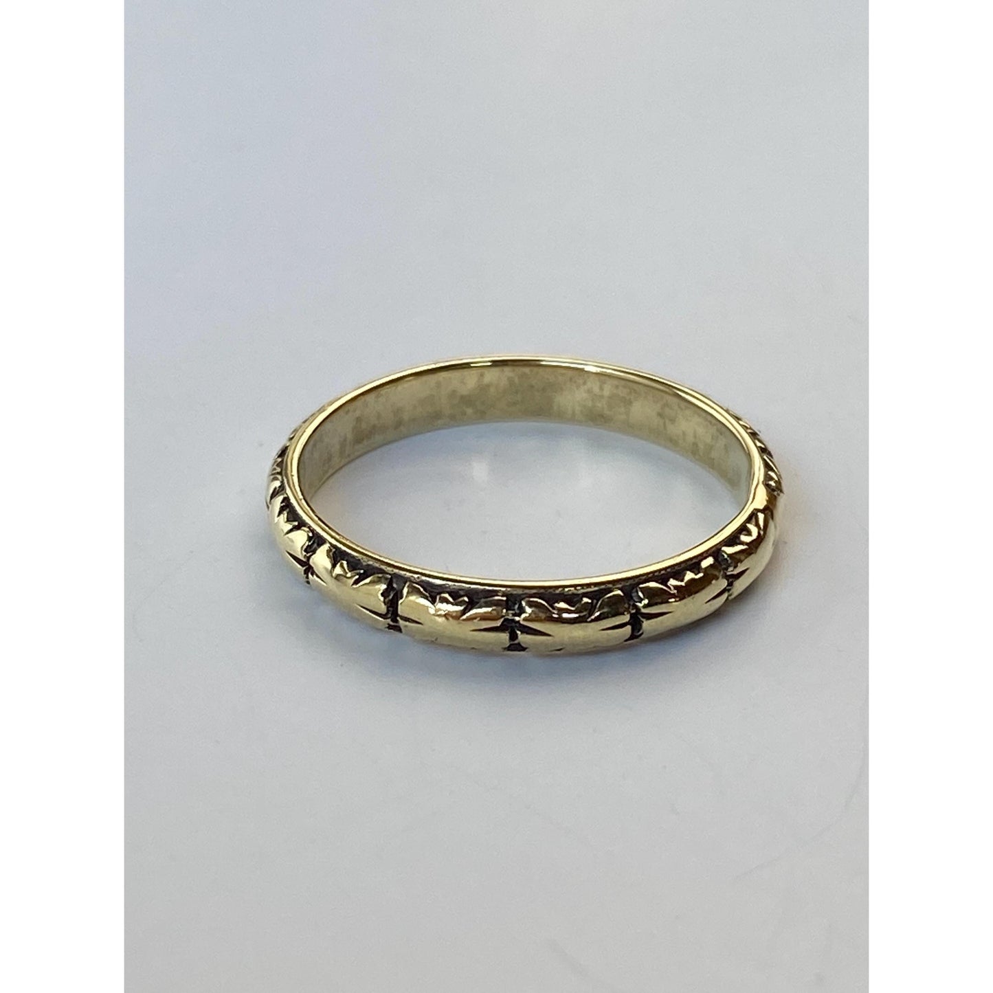 Vintage Solid 14k Yellow Gold Designed Ring Band - Size 6.75