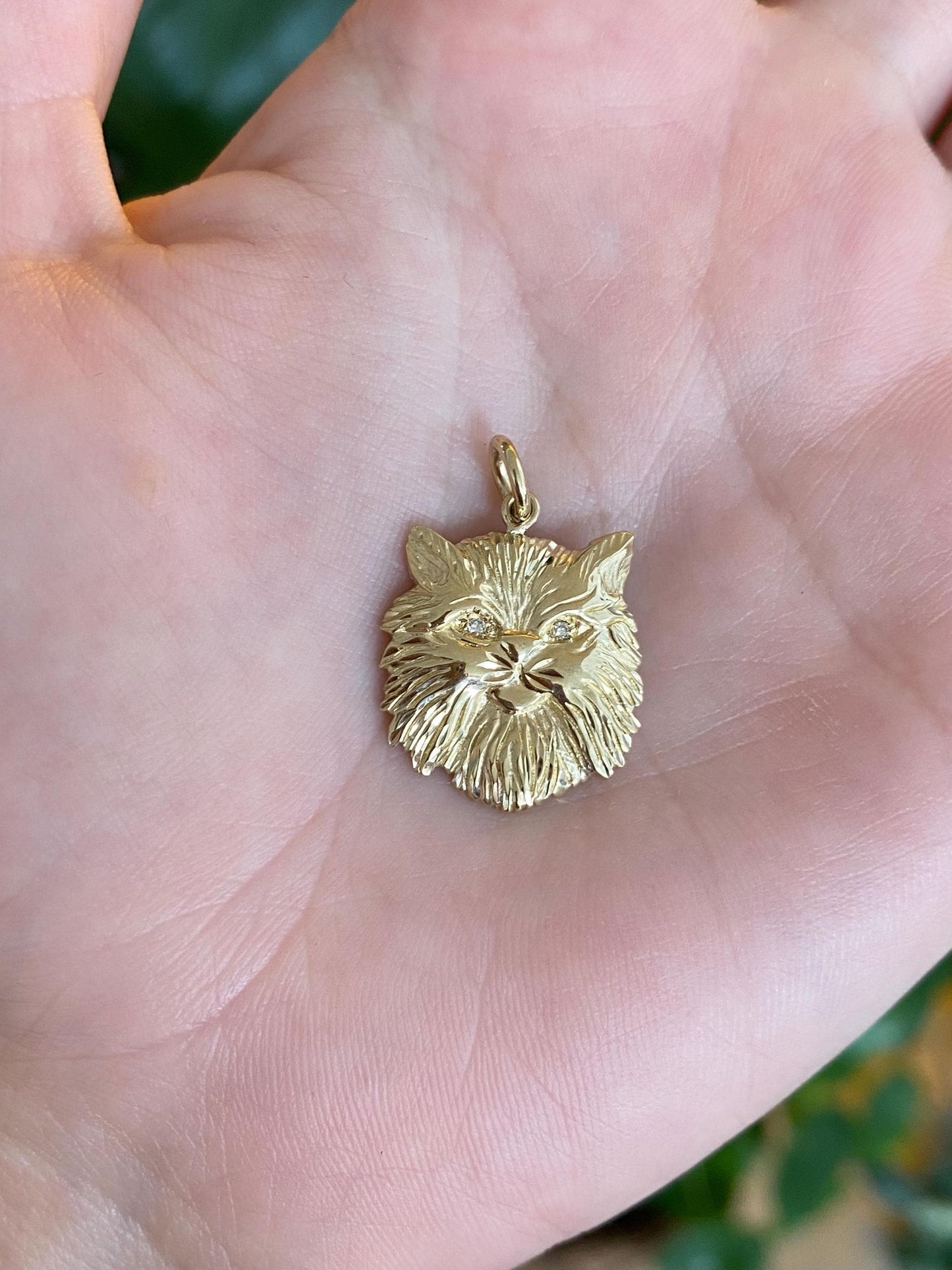 Vintage Solid 14k Yellow Gold Clear Sapphire Eyes Cat Charm