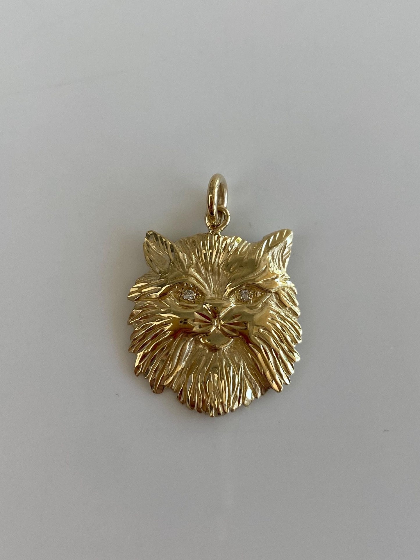Vintage Solid 14k Yellow Gold Clear Sapphire Eyes Cat Charm