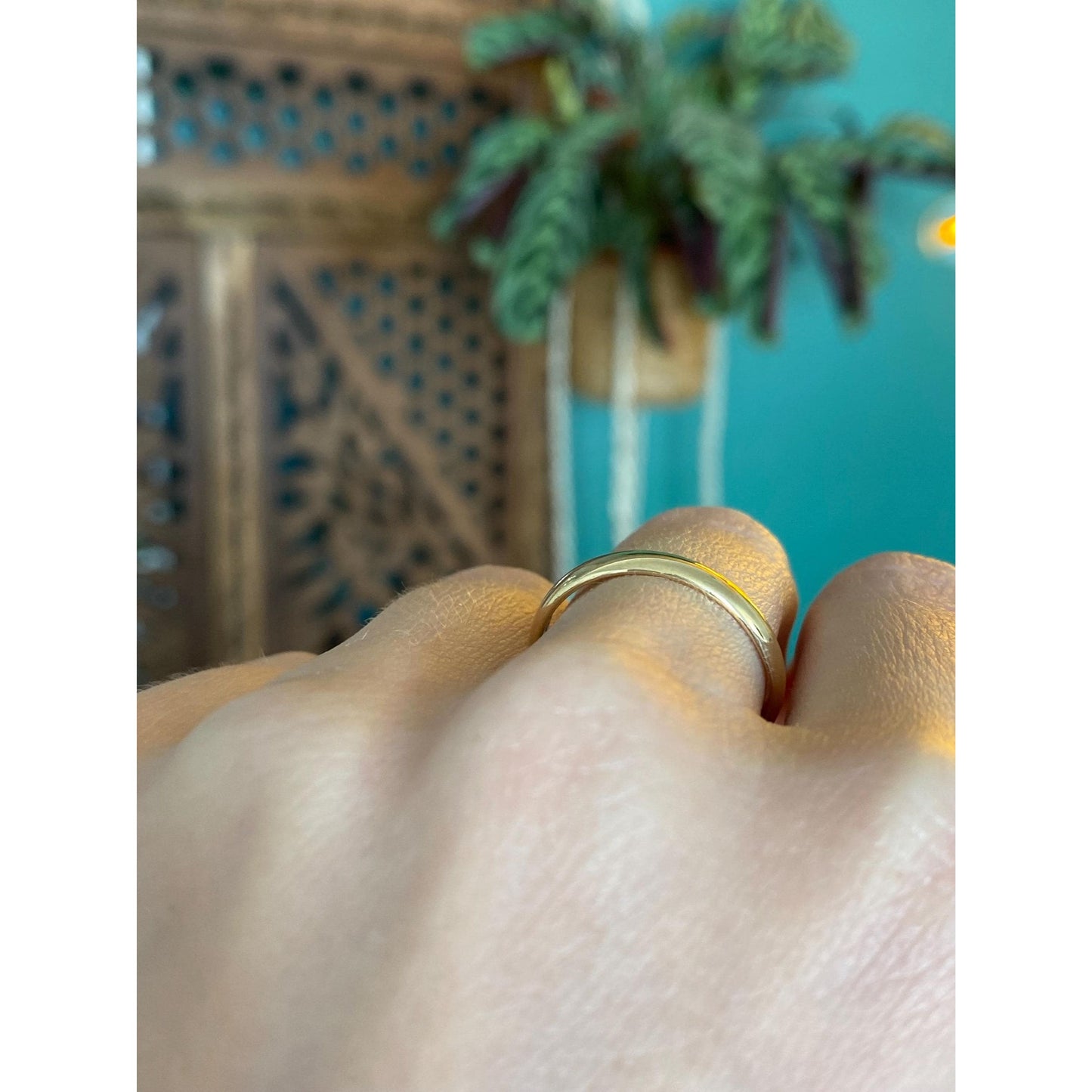 Vintage Solid 14k Yellow Gold Ring Band - Size 8.75