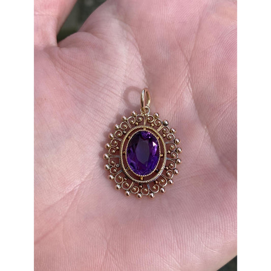 Vintage Solid 14k Yellow Gold Amethyst Charm
