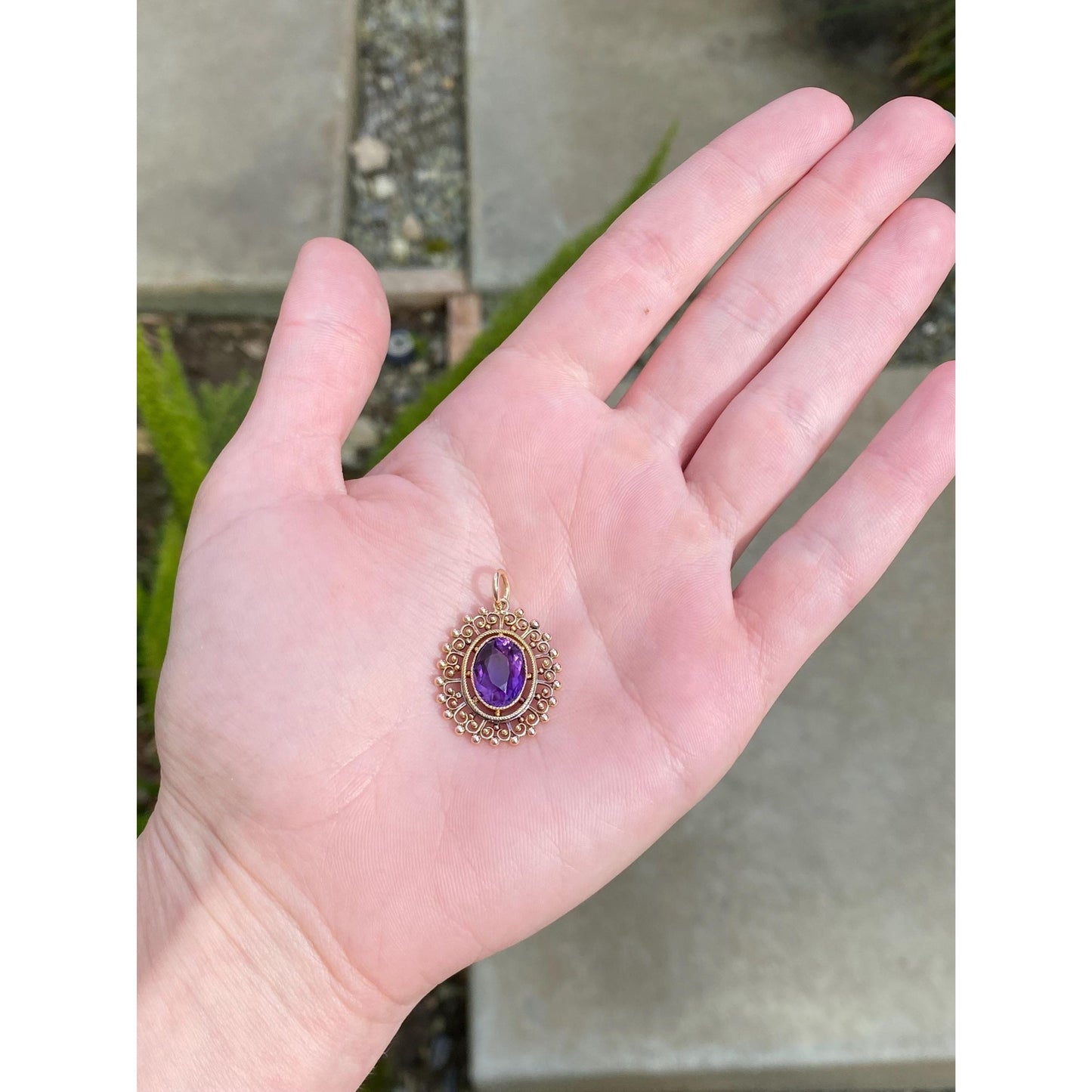 Vintage Solid 14k Yellow Gold Amethyst Charm