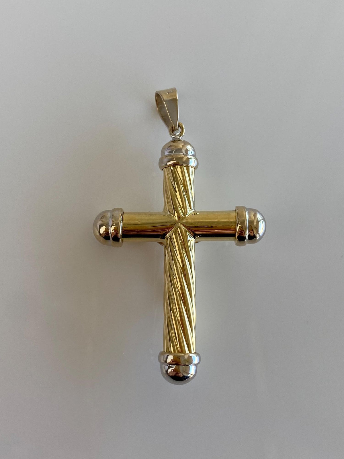 Vintage 18k White & Yellow Gold Crucifix Cross Charm