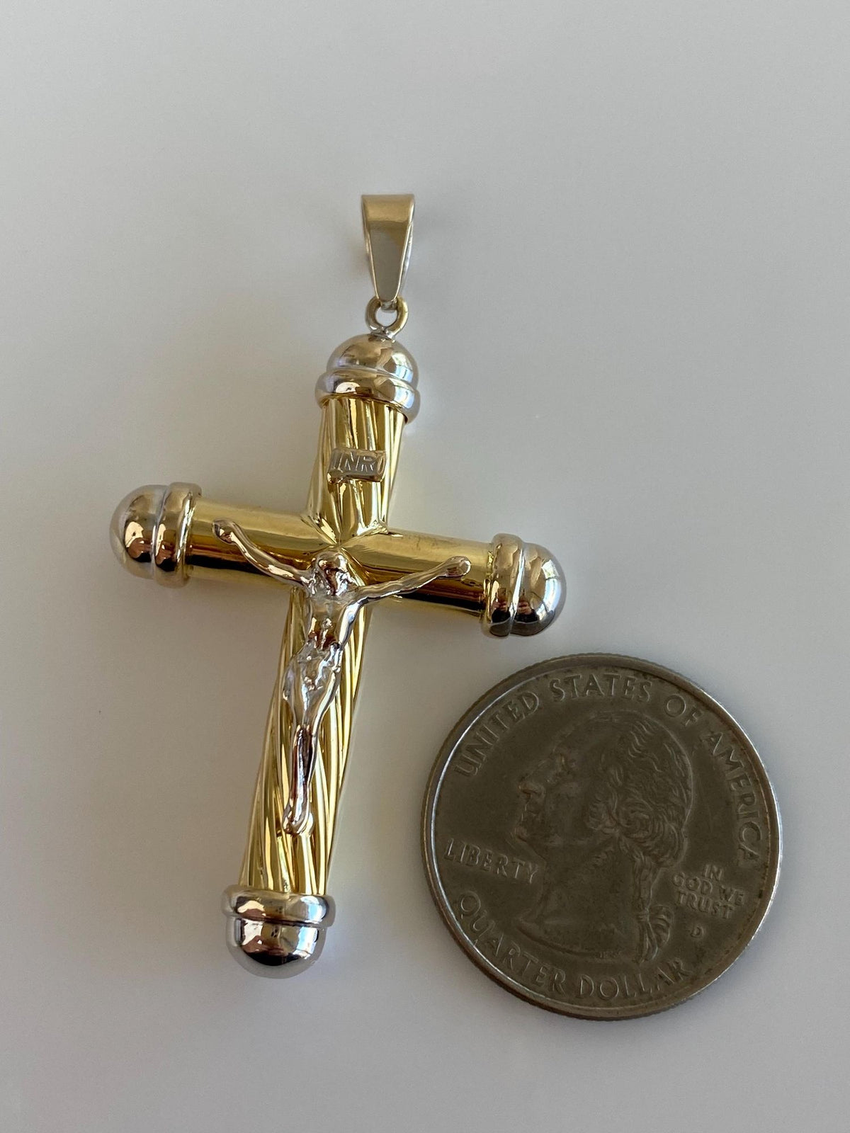 Vintage 18k White & Yellow Gold Crucifix Cross Charm