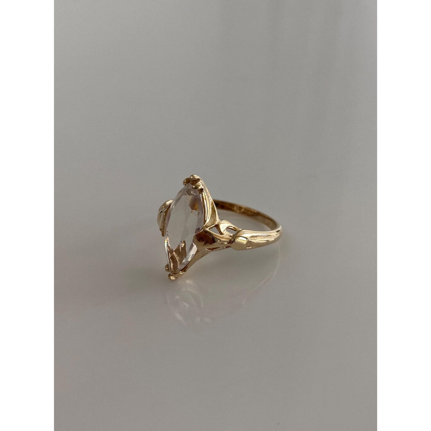 Solid 10k Yellow Gold Clear Cubic Zirconia Ring - Size 5.75