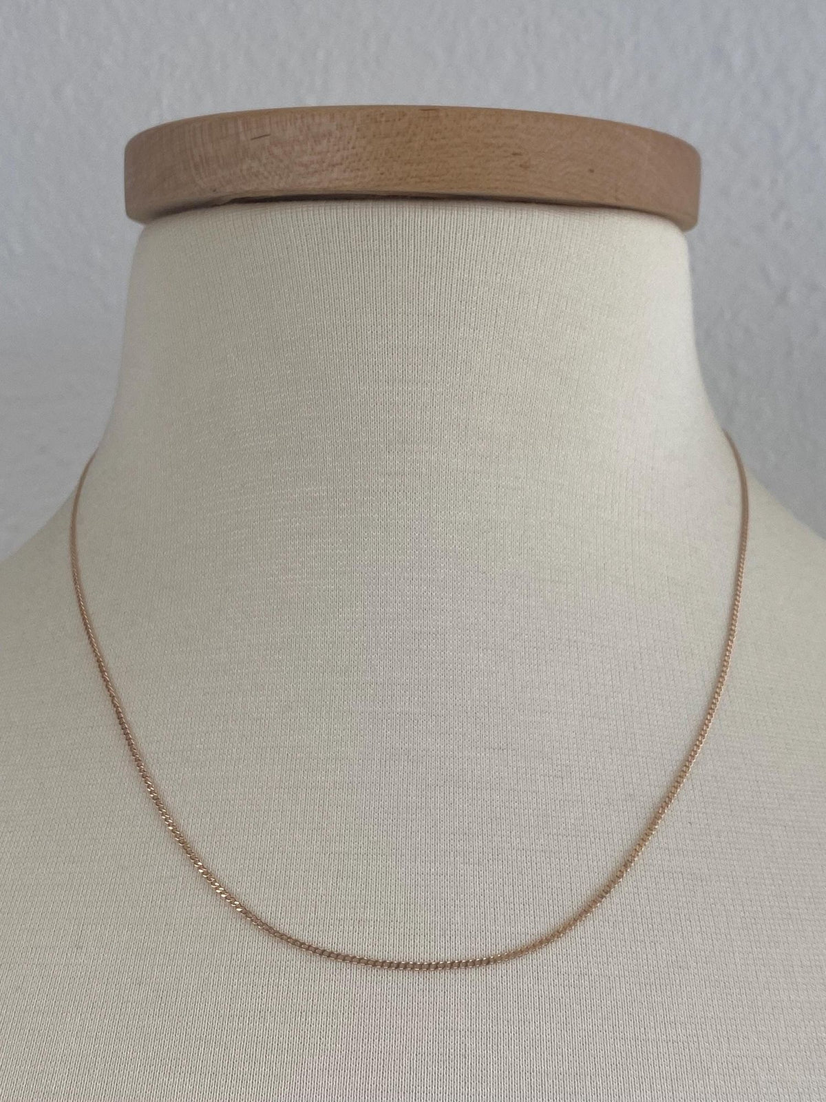 Vintage Solid 14k Yellow Gold Curb Chain Necklace - 18.75 inches