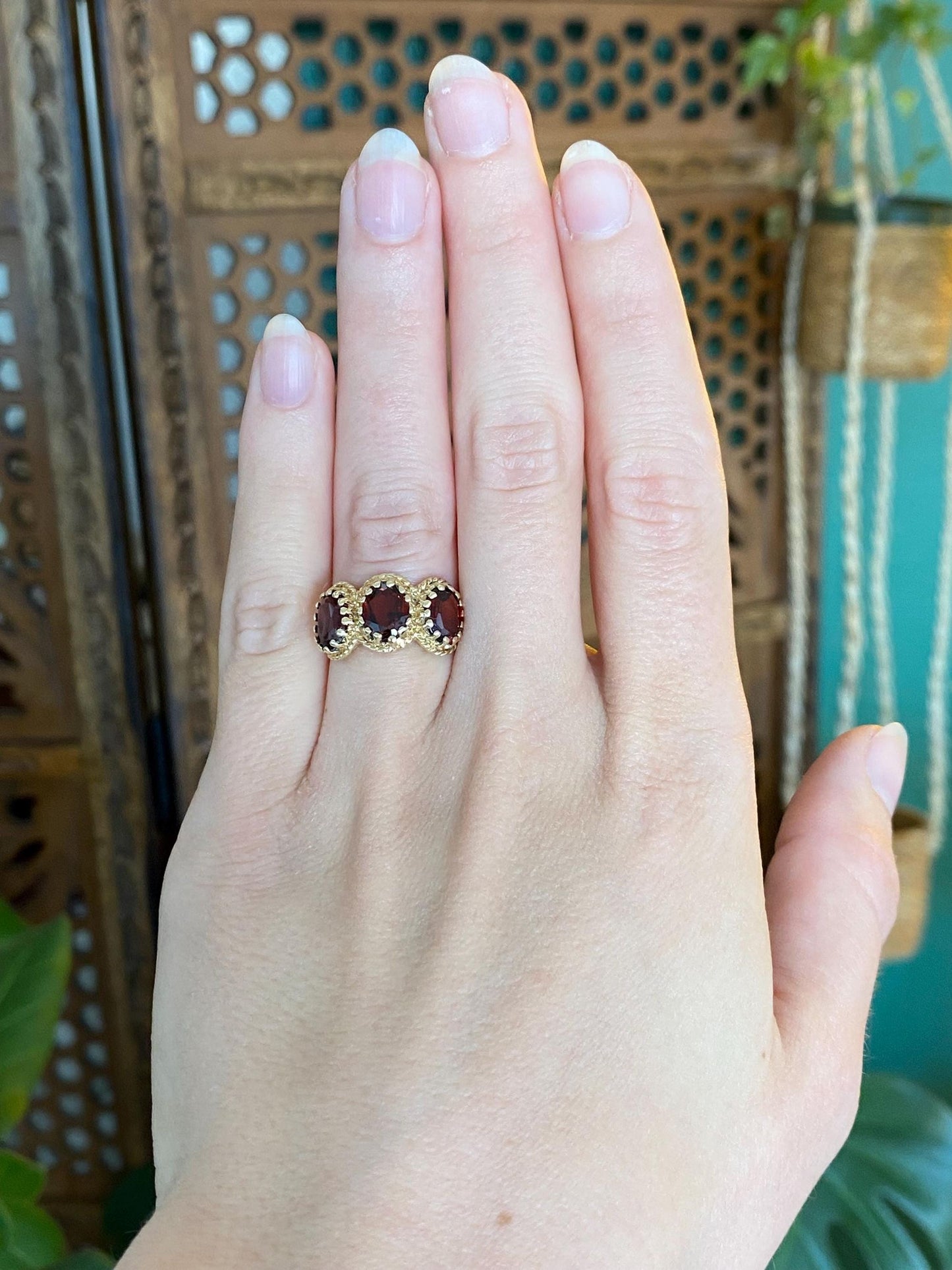 Vintage Solid 14k Yellow Gold Triple Garnet Ring - Size 4.25