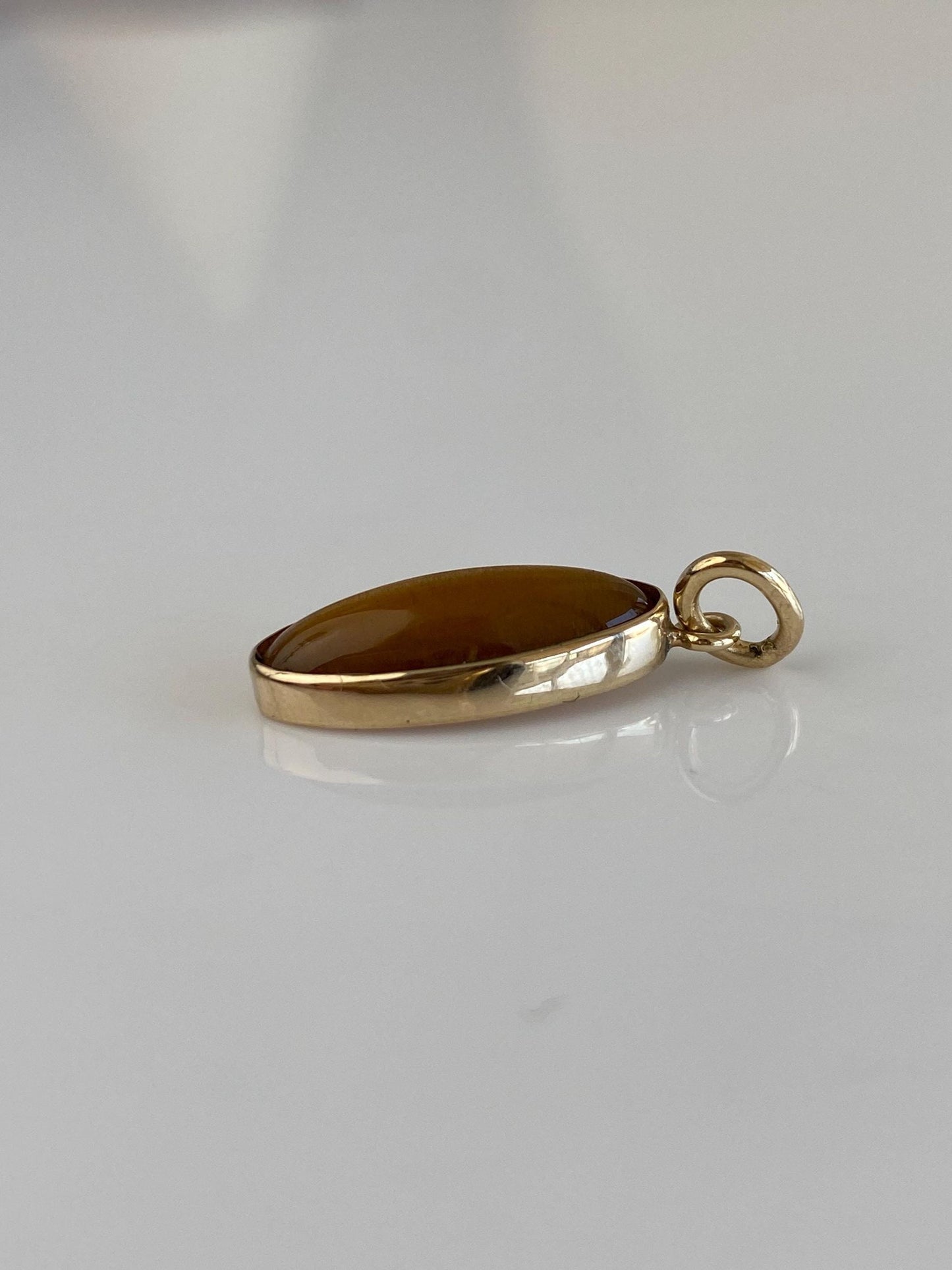 Vintage Solid 14k Yellow Gold Tigers Eye Charm