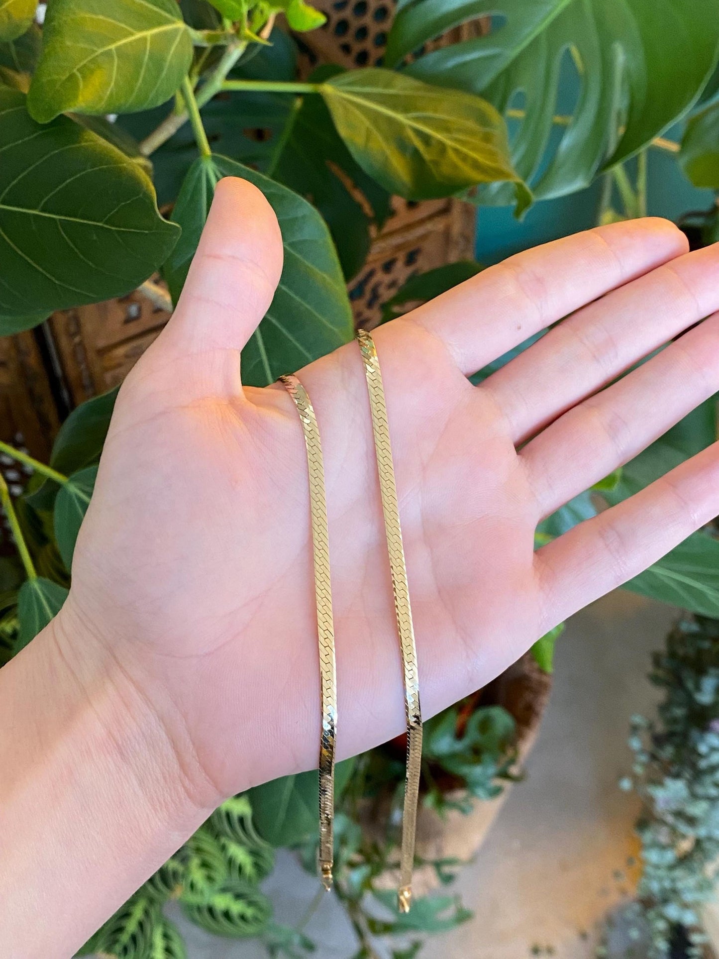 Vintage Solid 14k Yellow Gold Herringbone Chain Necklace - 20.25 inches