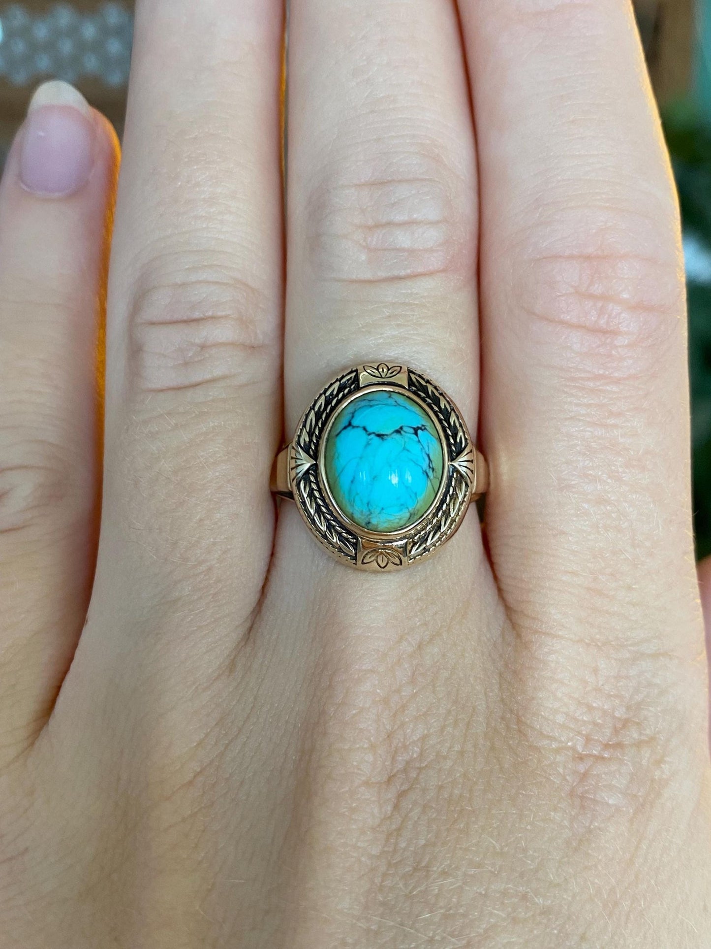 Vintage Solid 10k Yellow Gold Turquoise Ring - Size 7
