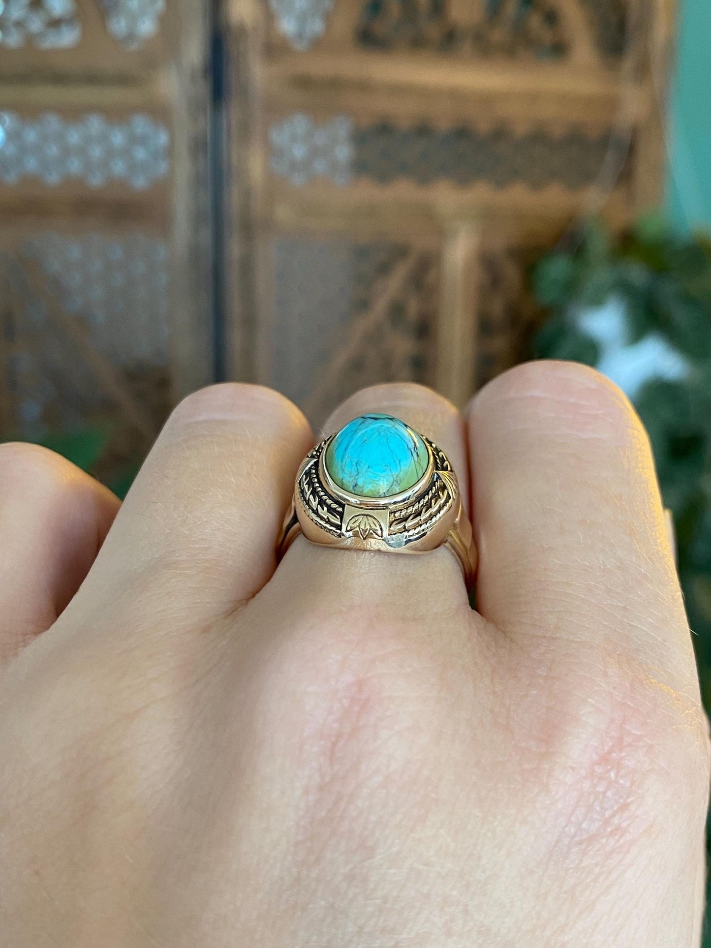 Vintage Solid 10k Yellow Gold Turquoise Ring - Size 7