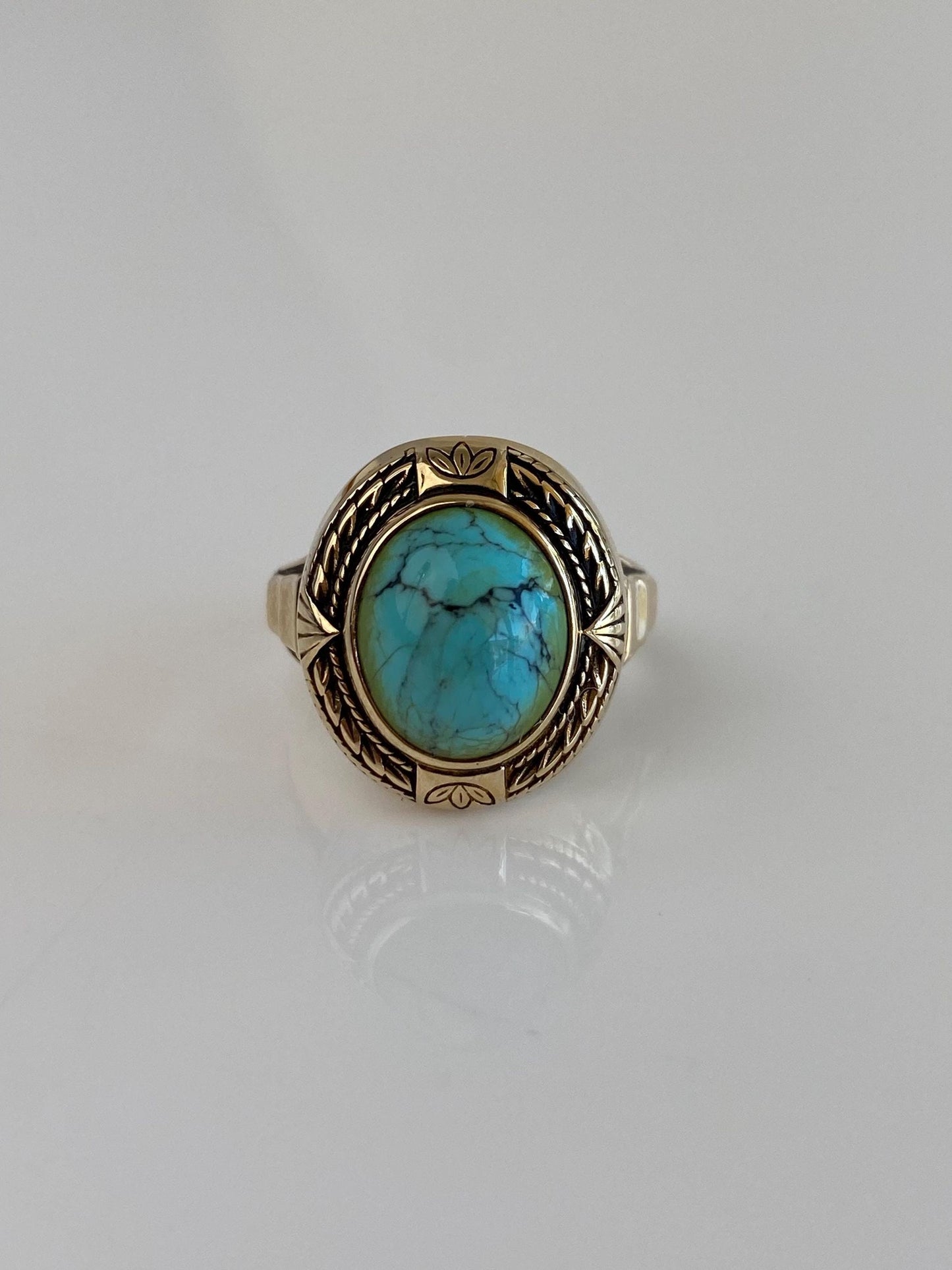 Vintage Solid 10k Yellow Gold Turquoise Ring - Size 7