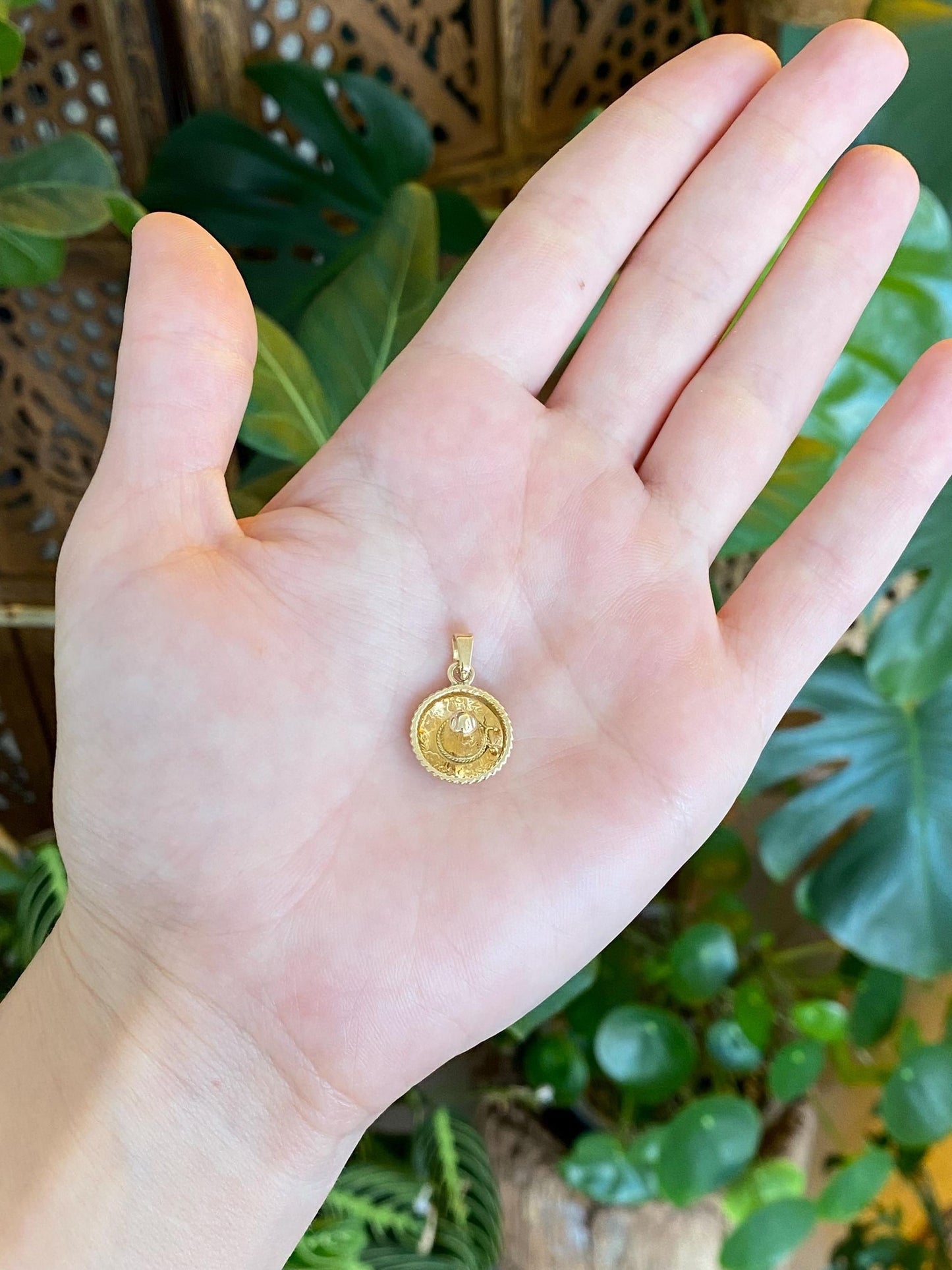 Vintage Solid 14k Yellow Gold Sombrero Hat Charm