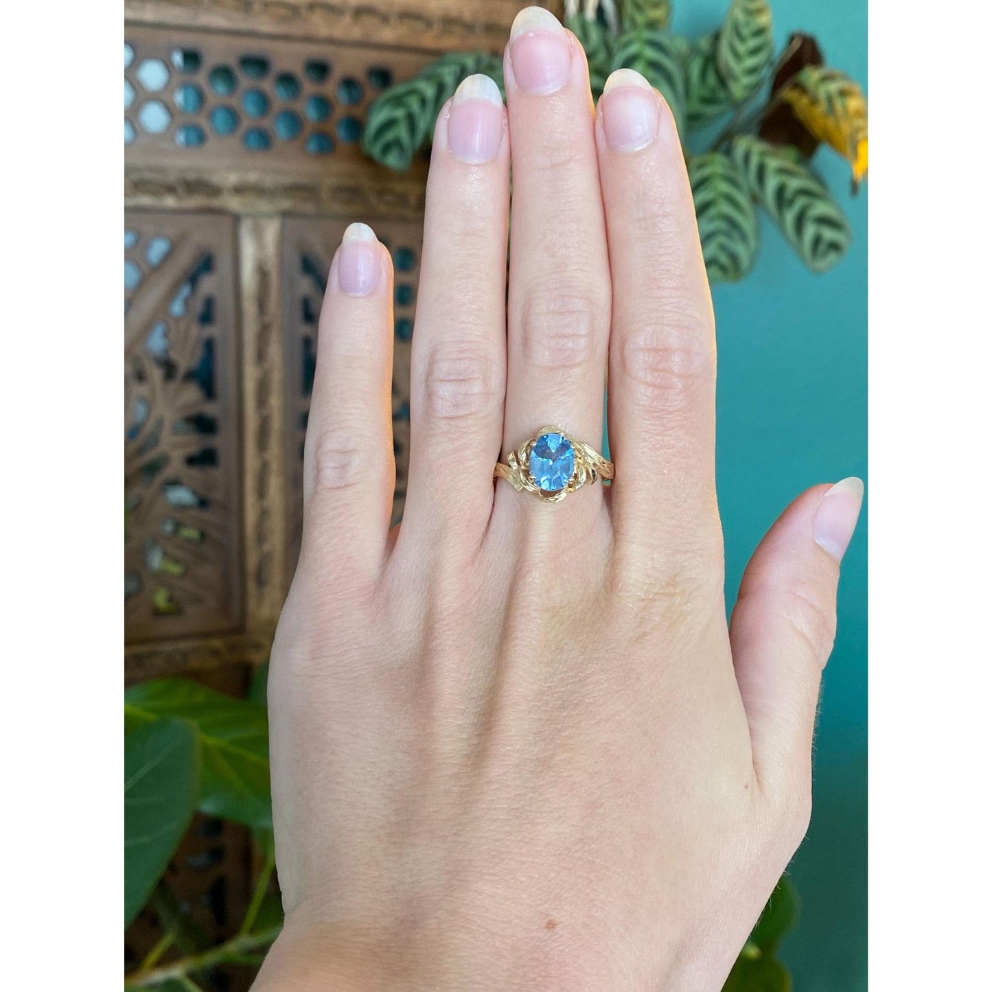 Vintage Solid 14k Yellow Gold Topaz Ring - Size 8.5