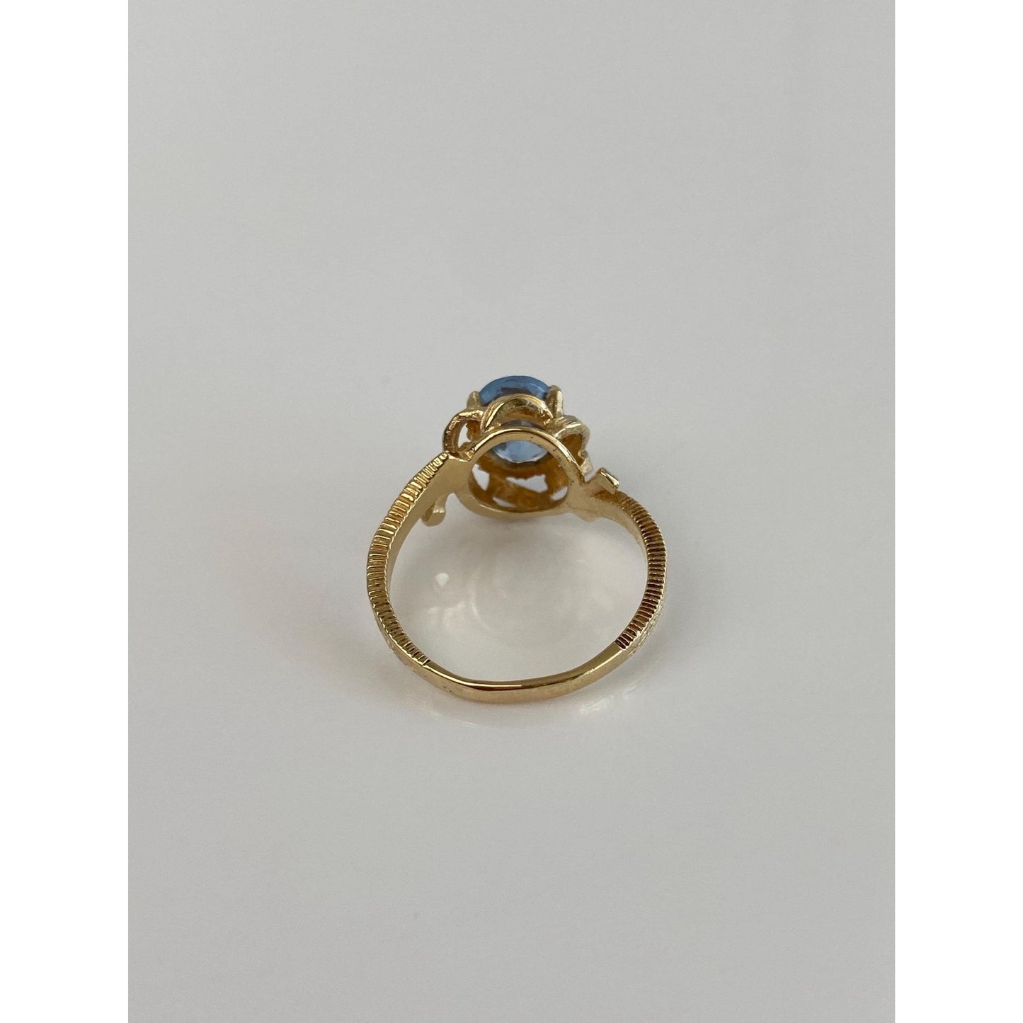Vintage Solid 14k Yellow Gold Topaz Ring - Size 8.5