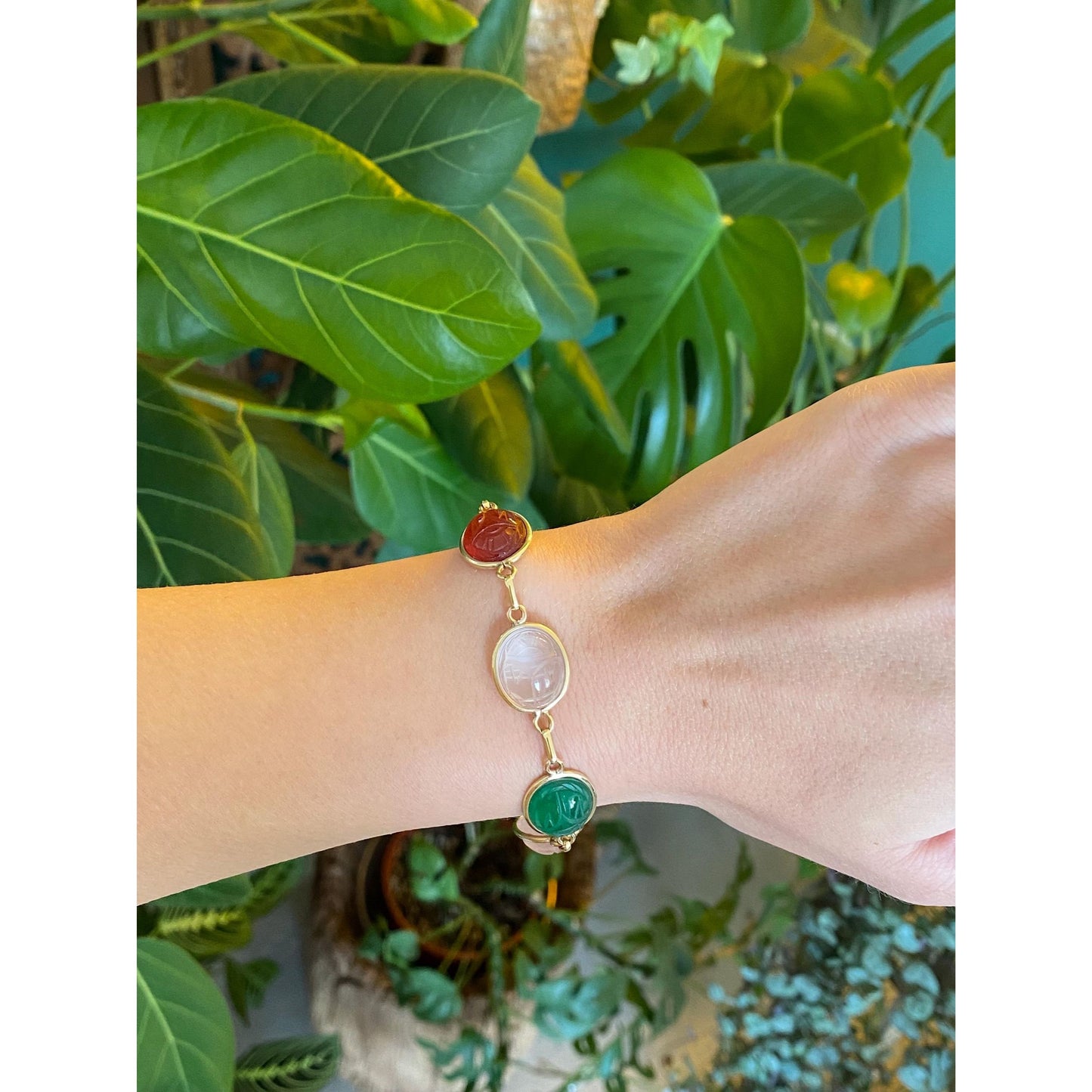 Solid 14k Yellow Gold Tigers Eye Rose & Clear Quartz Agate Green Chalcedony Carnelian Scarab Bracelet - 6.75 inches