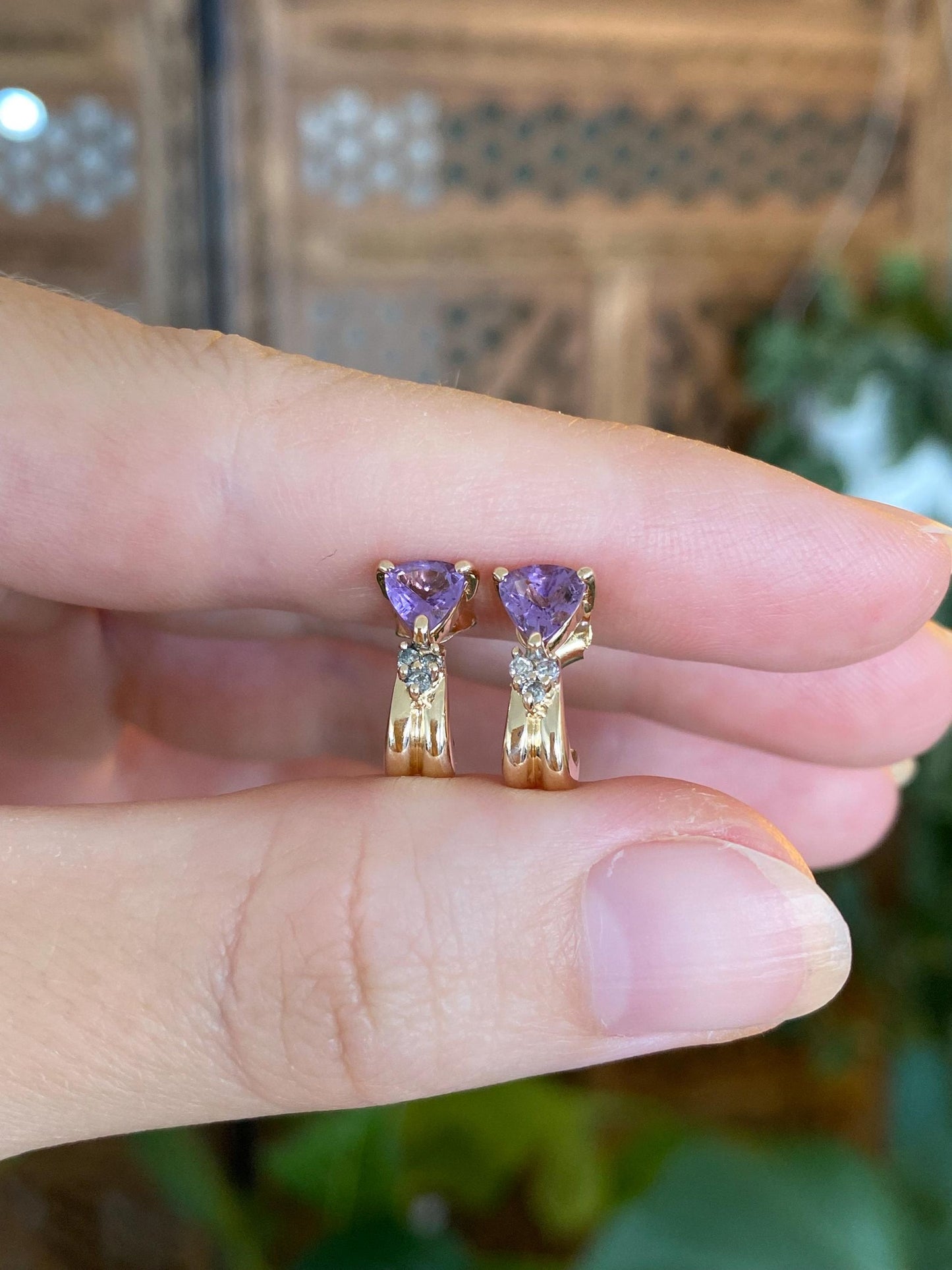 Solid 14k Yellow Gold Amethyst Diamonds Stud Earrings
