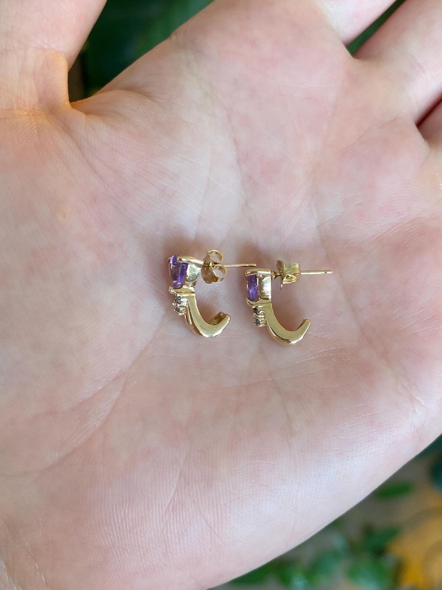 Solid 14k Yellow Gold Amethyst Diamonds Stud Earrings