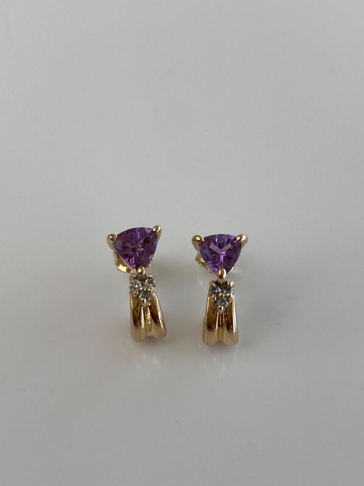 Solid 14k Yellow Gold Amethyst Diamonds Stud Earrings