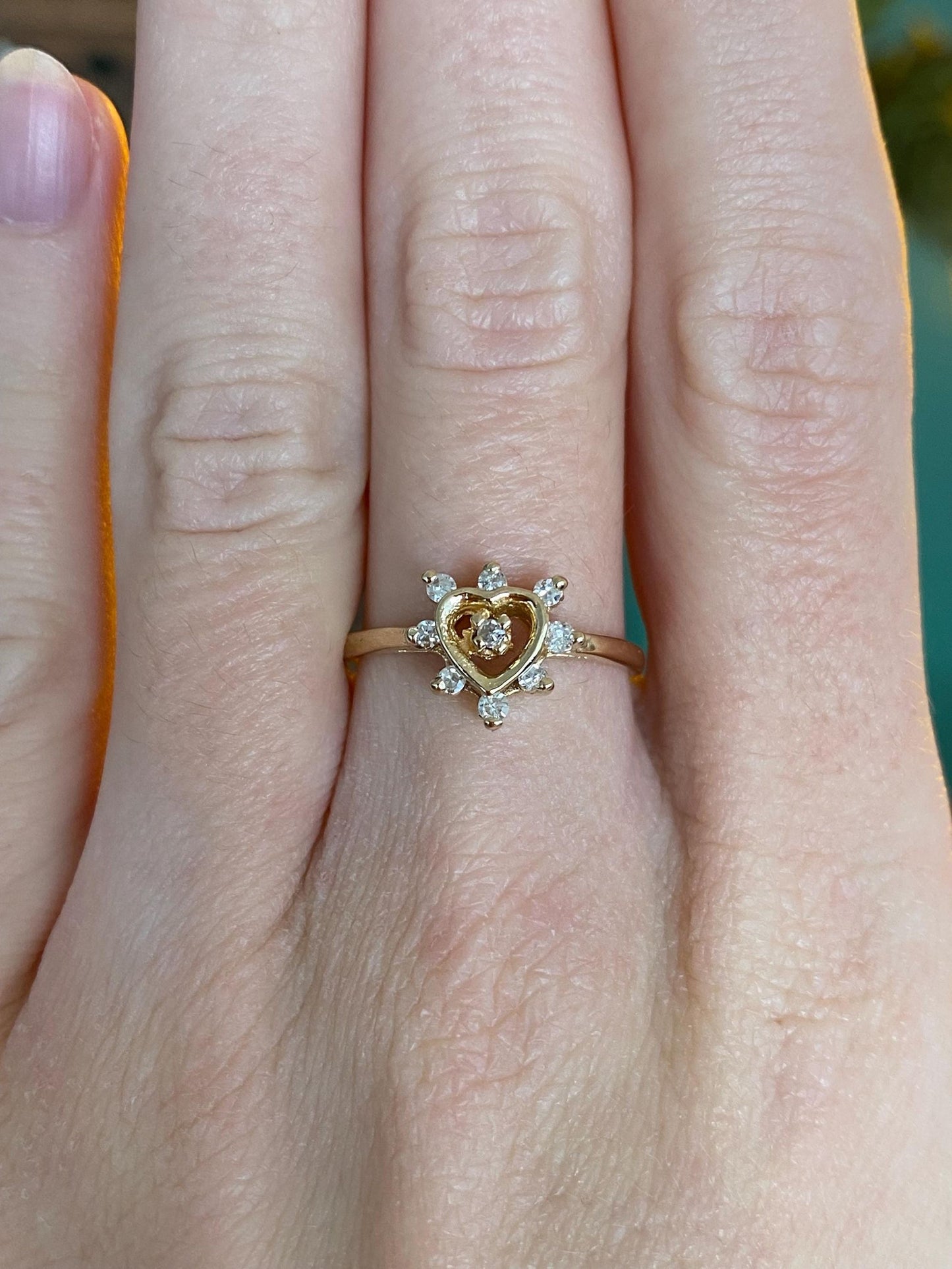 Vintage Solid 14k Yellow Gold Diamond Heart Ring - Size 7.5