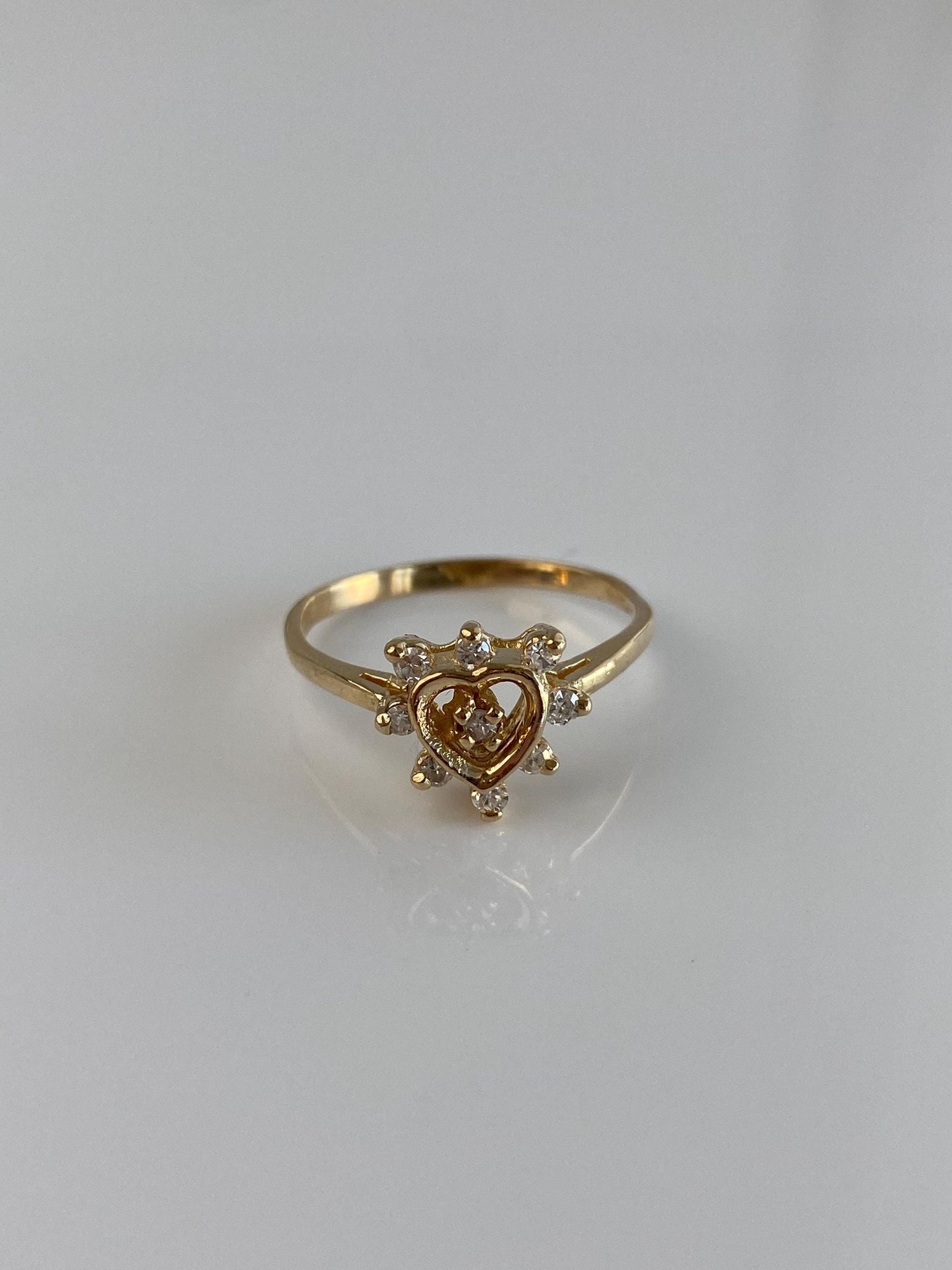 Vintage Solid 14k Yellow Gold Diamond Heart Ring - Size 7.5