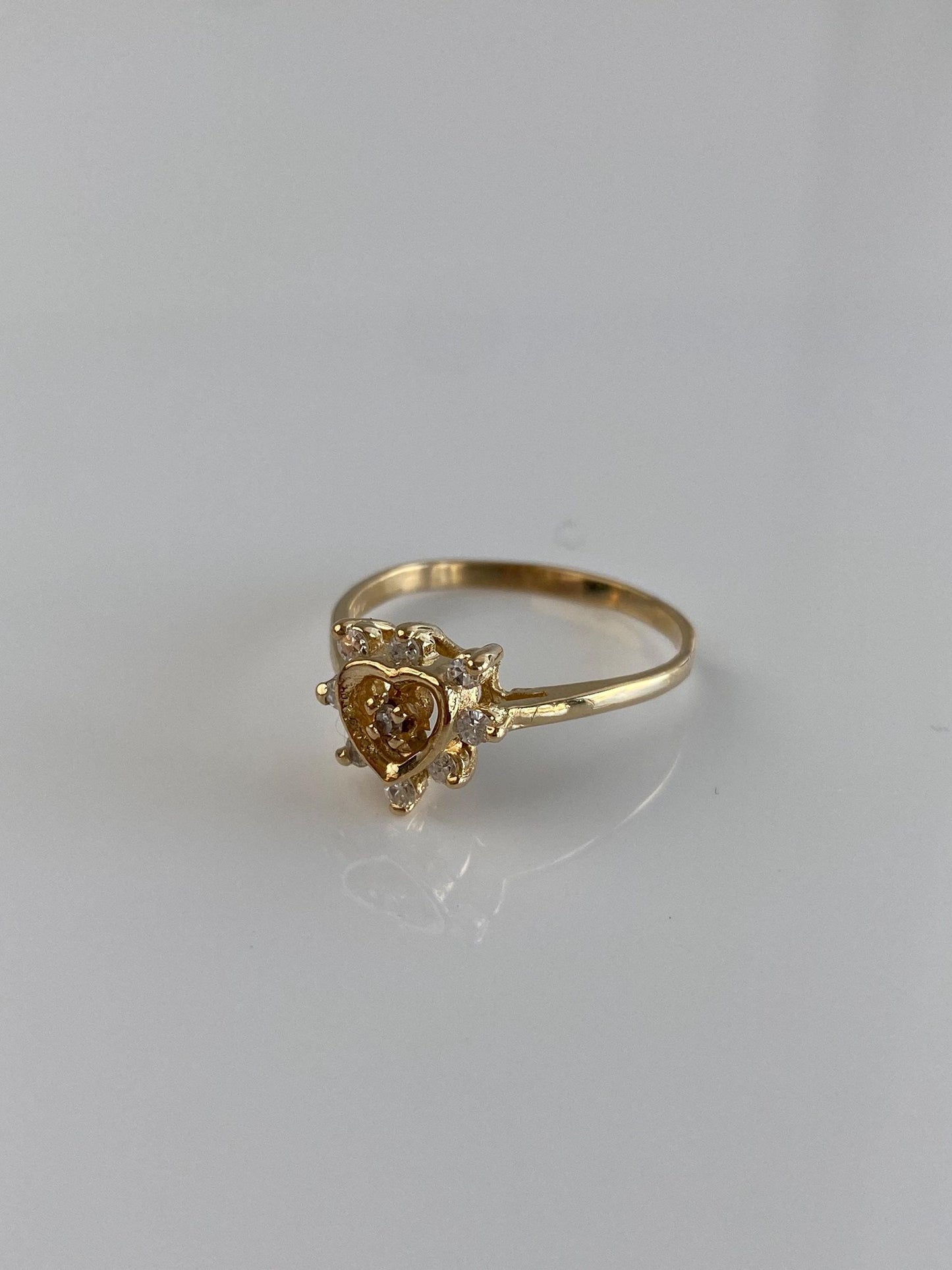 Vintage Solid 14k Yellow Gold Diamond Heart Ring - Size 7.5