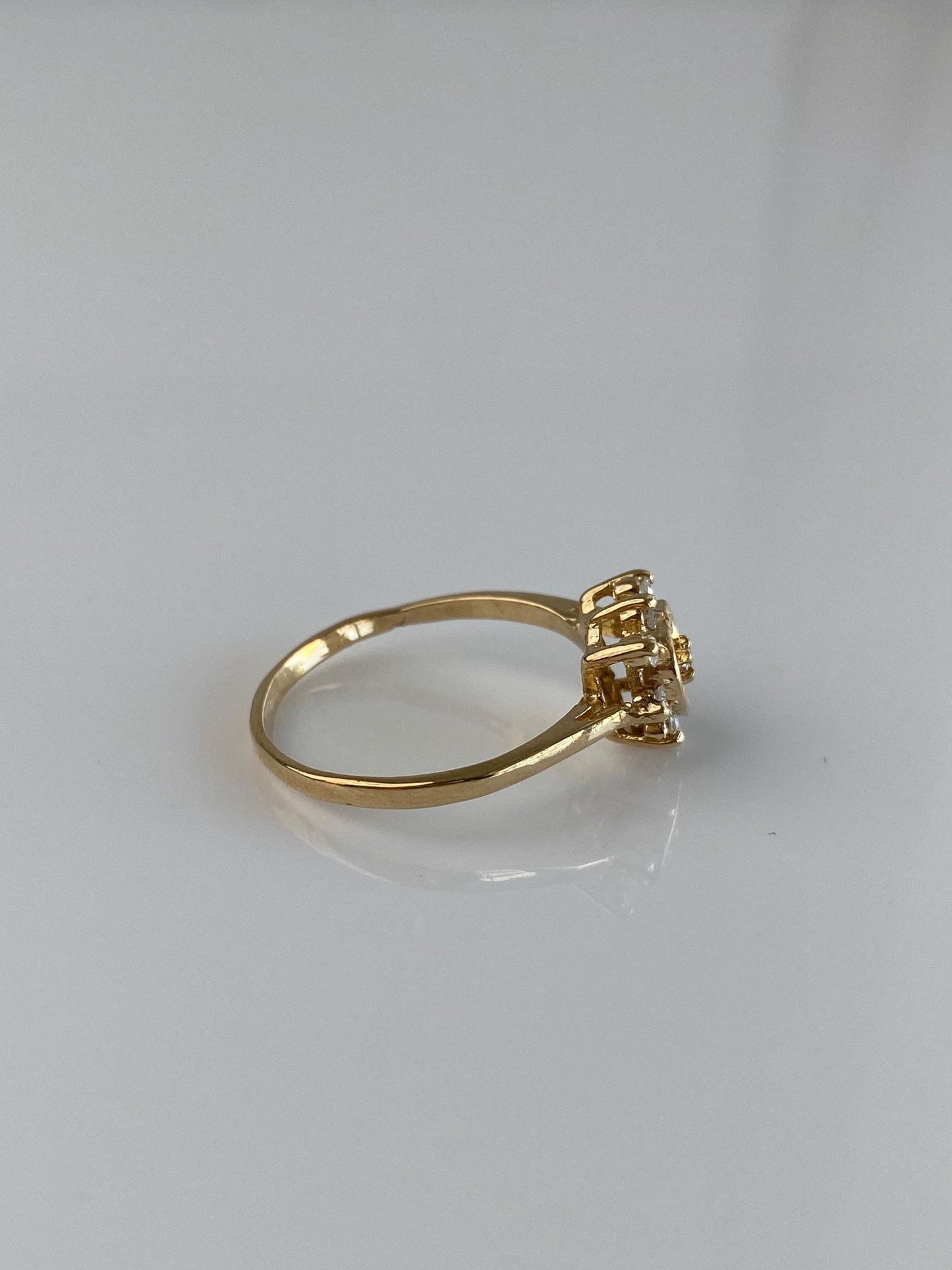 Vintage Solid 14k Yellow Gold Diamond Heart Ring - Size 7.5