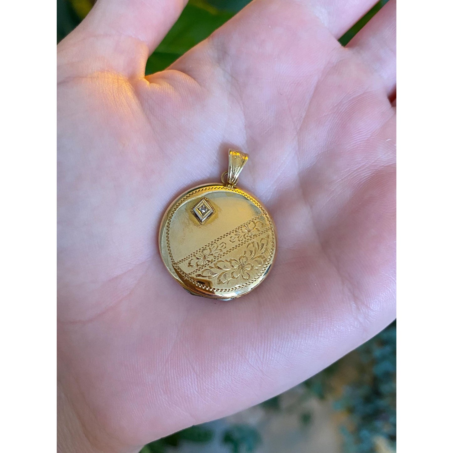 Vintage Solid 10k Yellow Gold Diamond Engraved Locket Charm