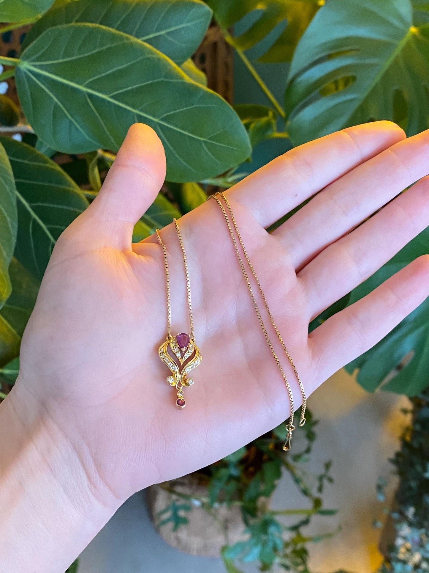 Vintage Solid 18k Yellow Gold Diamond Ruby Box Chain Necklace - 15.5 inches