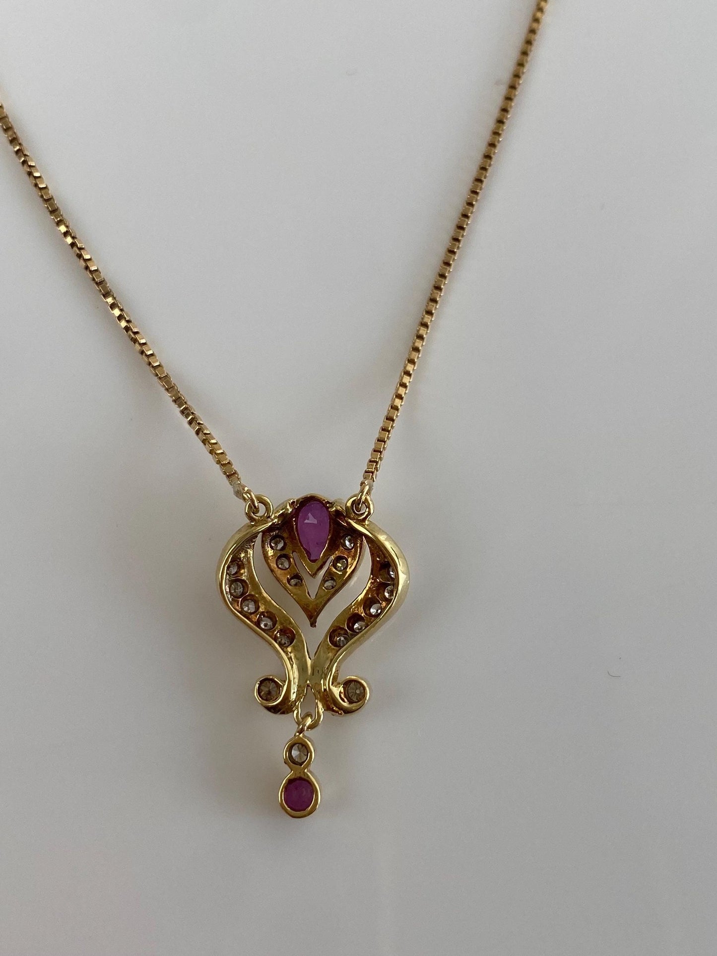Vintage Solid 18k Yellow Gold Diamond Ruby Box Chain Necklace - 15.5 inches