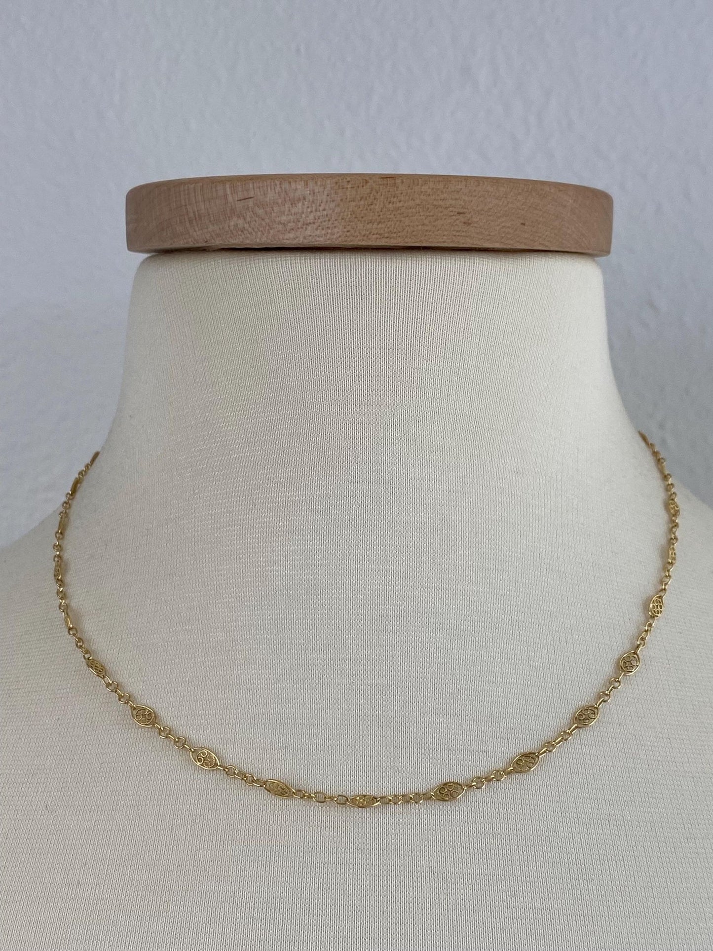 Vintage Solid 18k Yellow Gold Fancy Chain Necklace - 18.25 inches