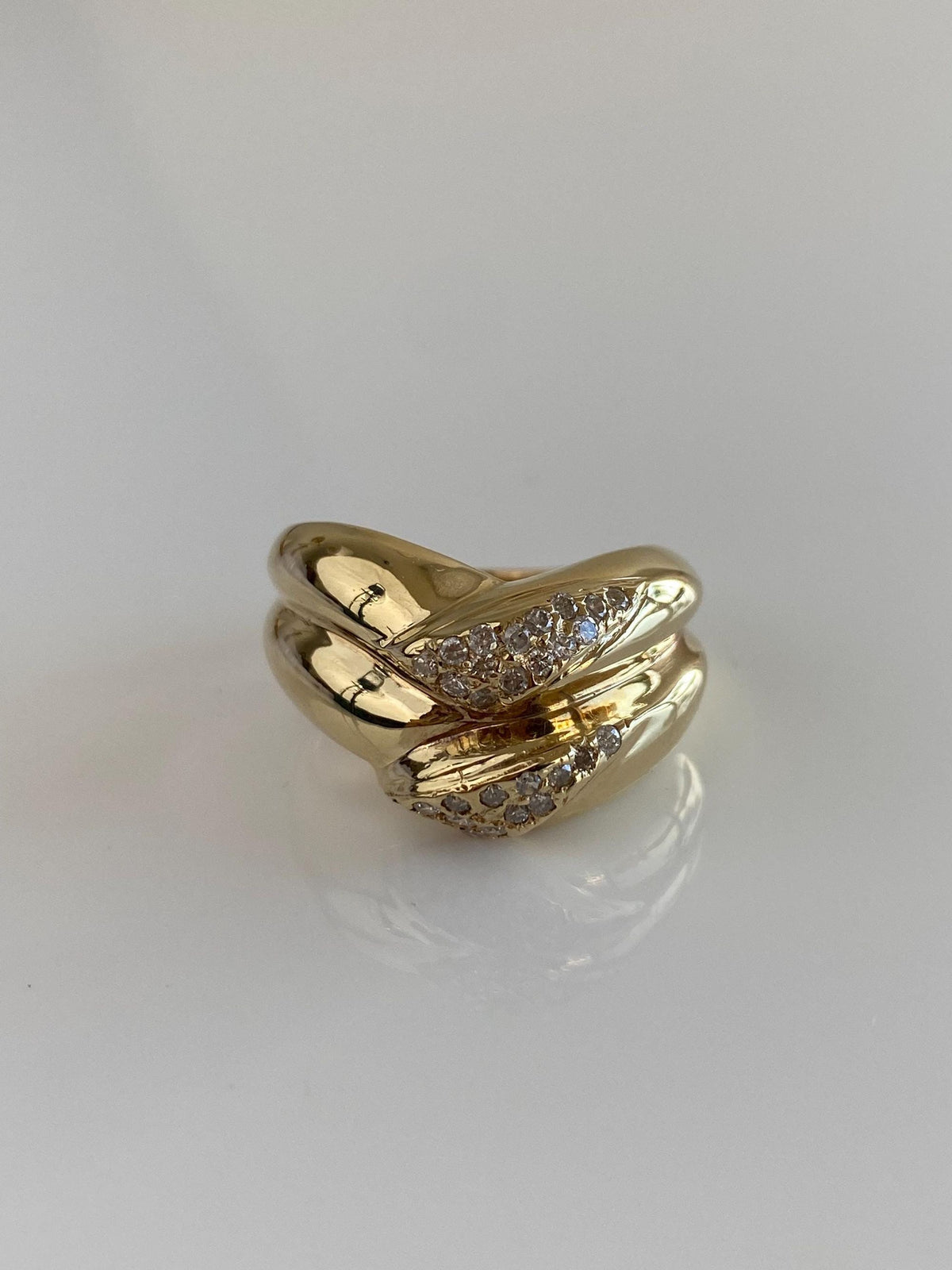 Vintage Solid 14k Yellow Gold Chunky Diamond Chevron Ring Band - Size 8