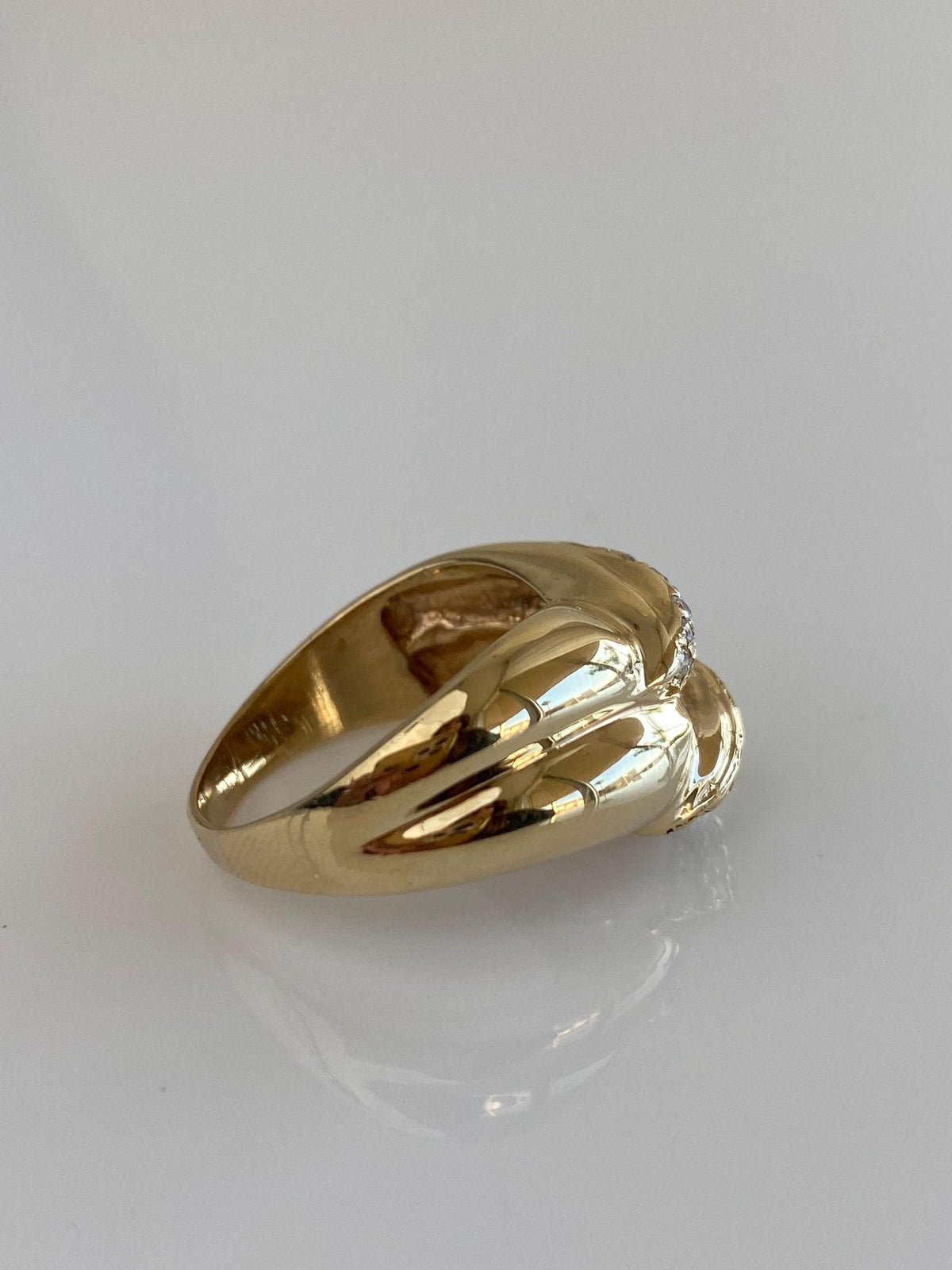 Vintage Solid 14k Yellow Gold Chunky Diamond Chevron Ring Band - Size 8