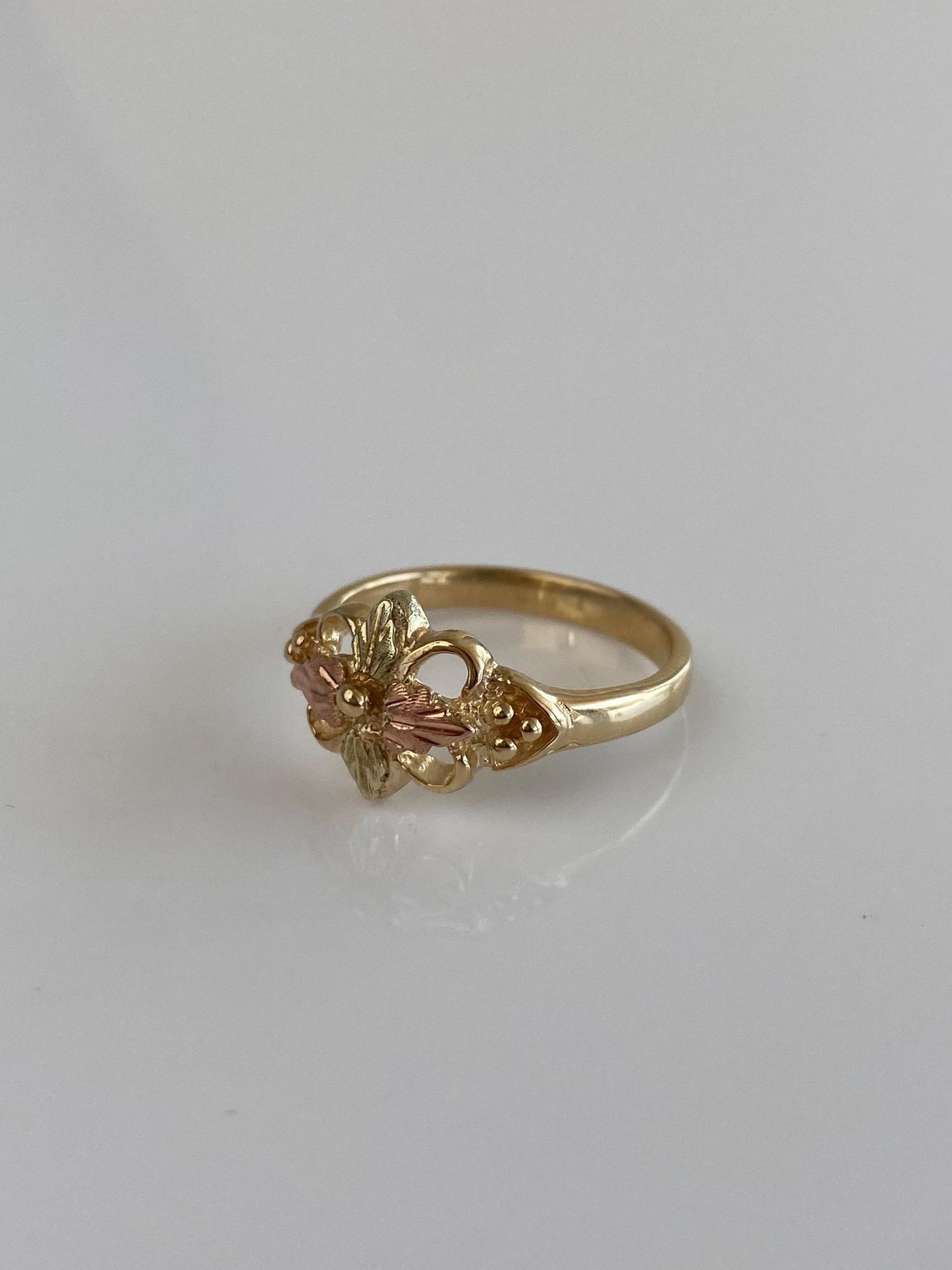 Solid 10k Black Hills Gold Diamond Cut Flower Ring - Size 6.75