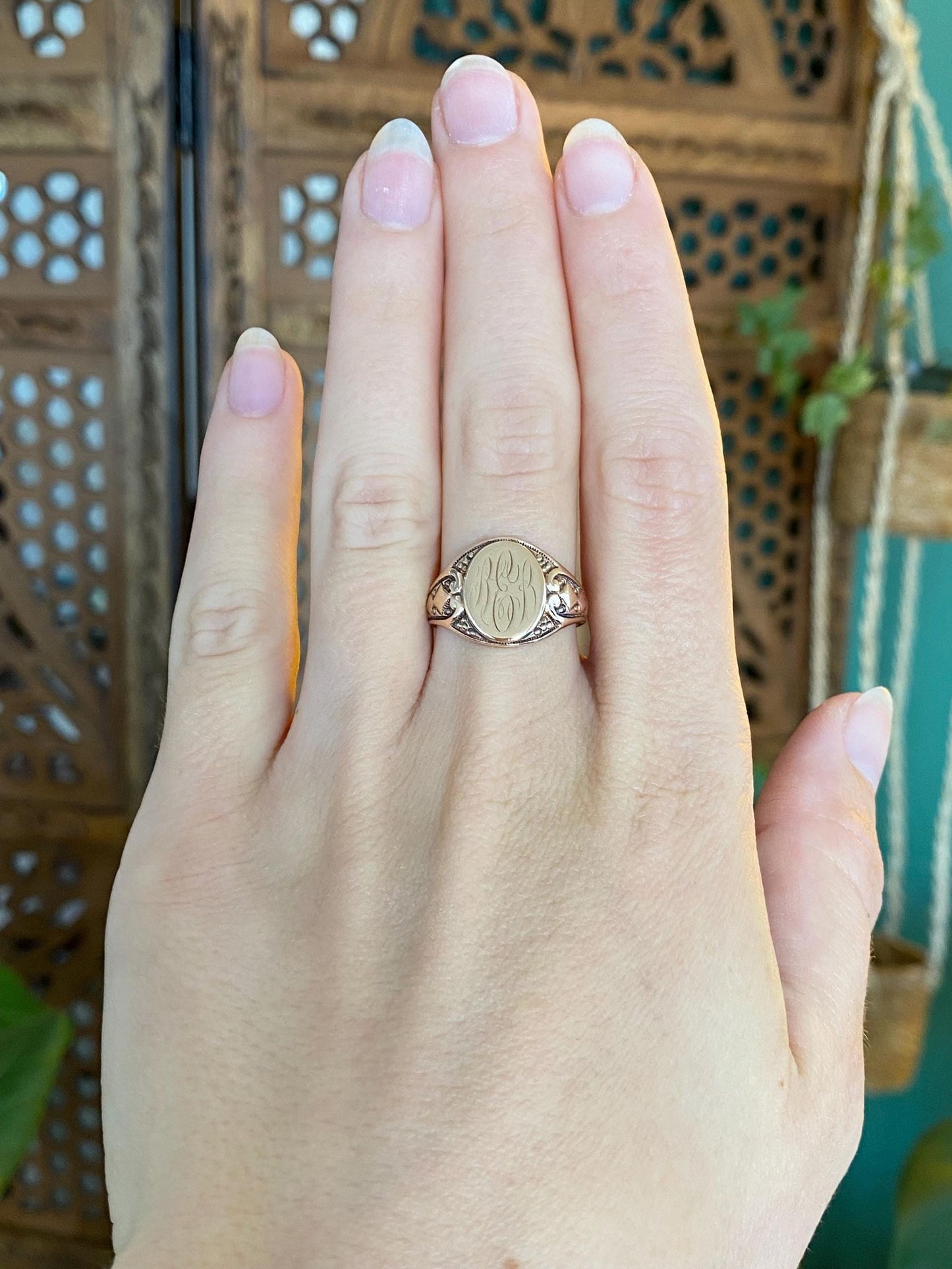 Vintage Solid 10k Rosey Gold Monogram Signet Ring - Size 7.5