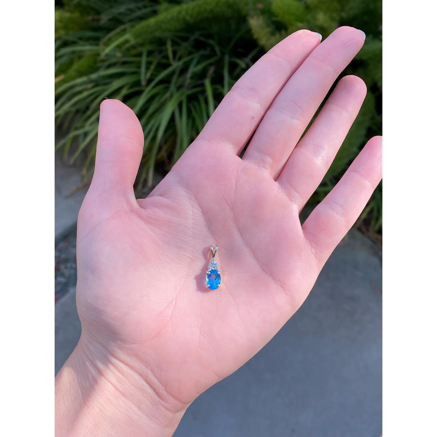 Vintage Solid 10k Yellow Gold Topaz Diamond Charm