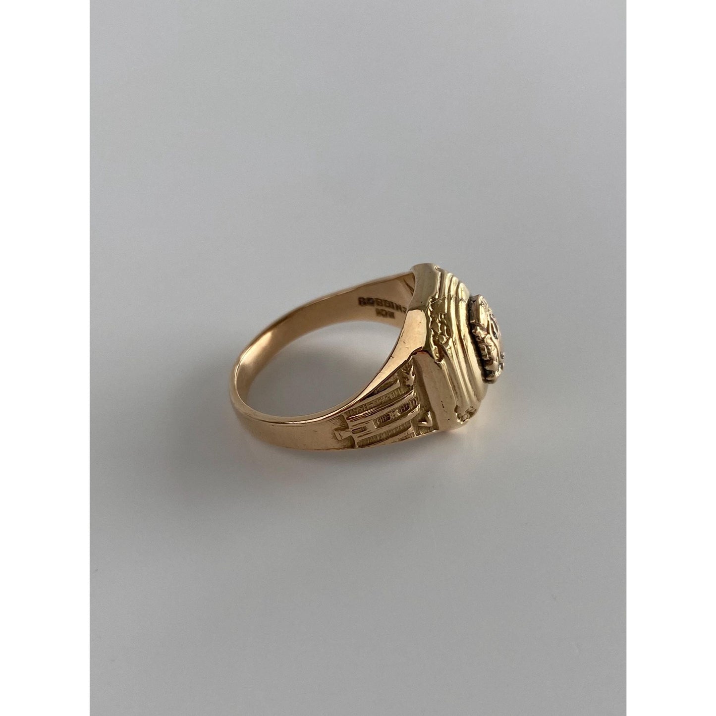 Vintage Solid 10k Yellow Gold Class Ring - Size 7.75