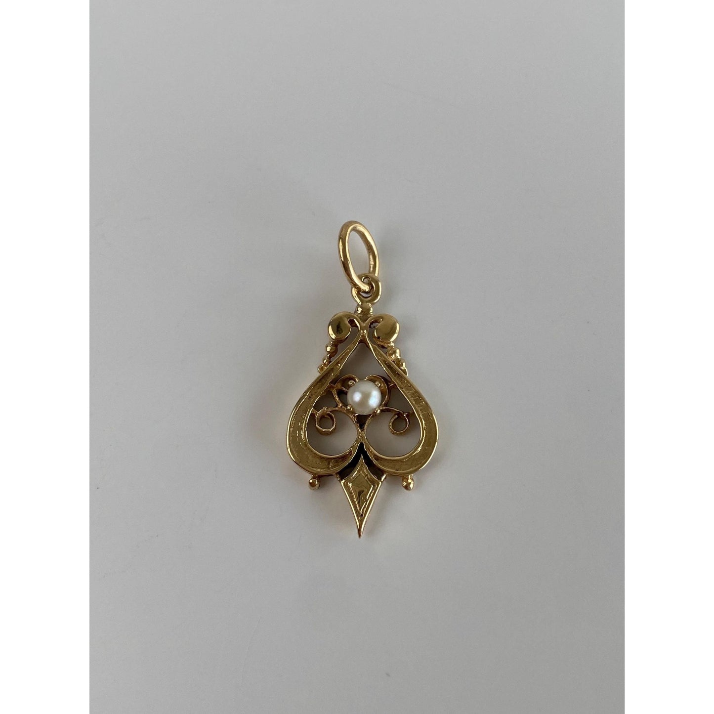 Vintage Solid 14k Yellow Gold Ornate Pearl Charm