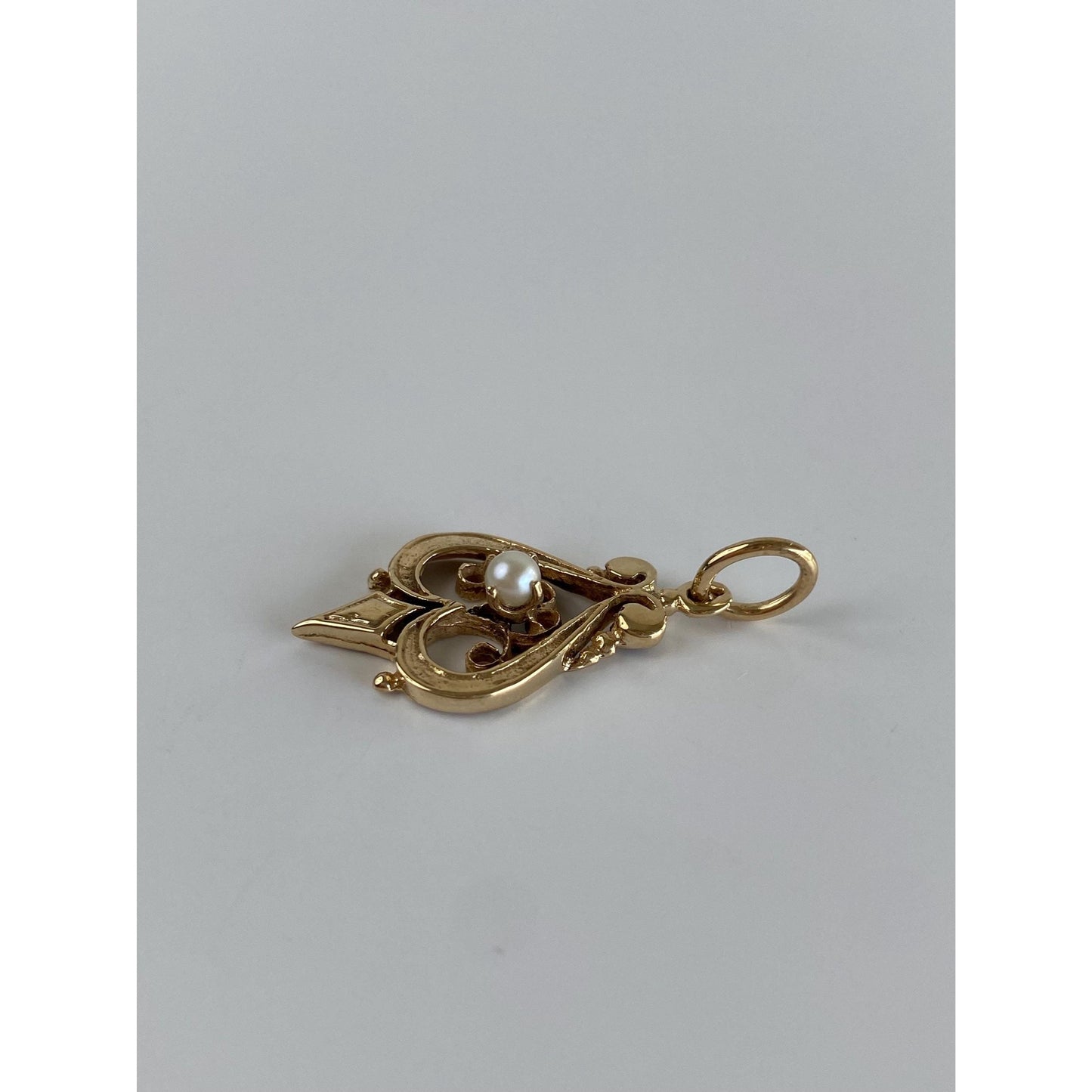 Vintage Solid 14k Yellow Gold Ornate Pearl Charm